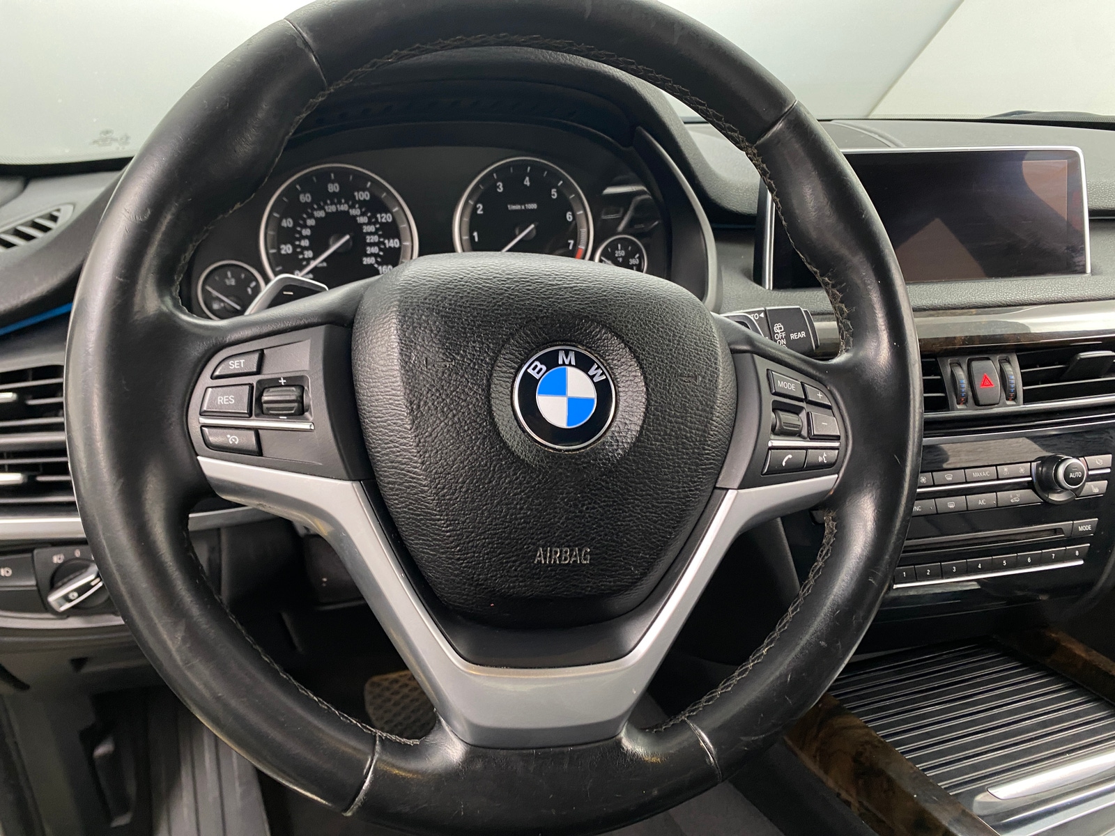 Thumbnail: 2018 BMW X5 - 4