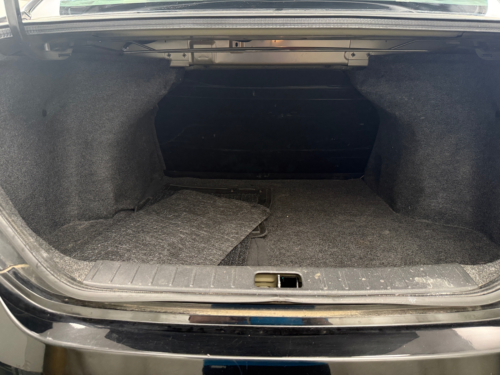 Thumbnail: 2014 Nissan Versa - 7