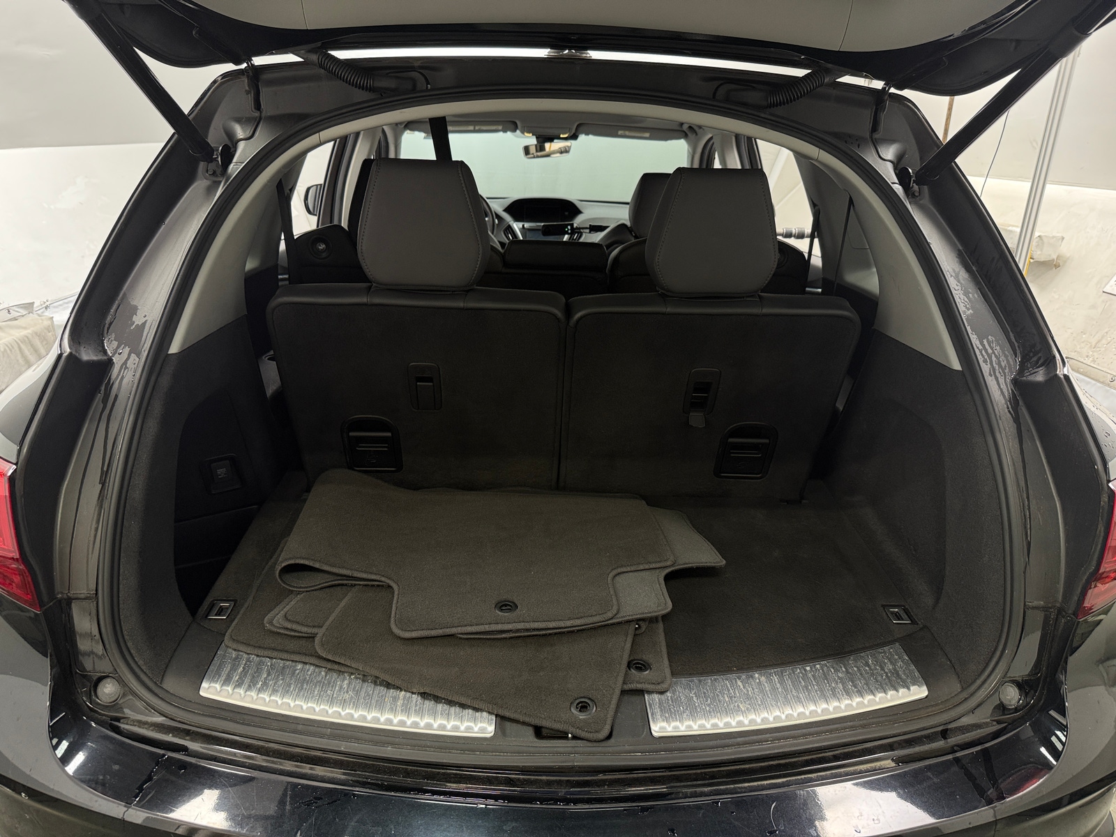 Thumbnail: 2019 Acura MDX - 6