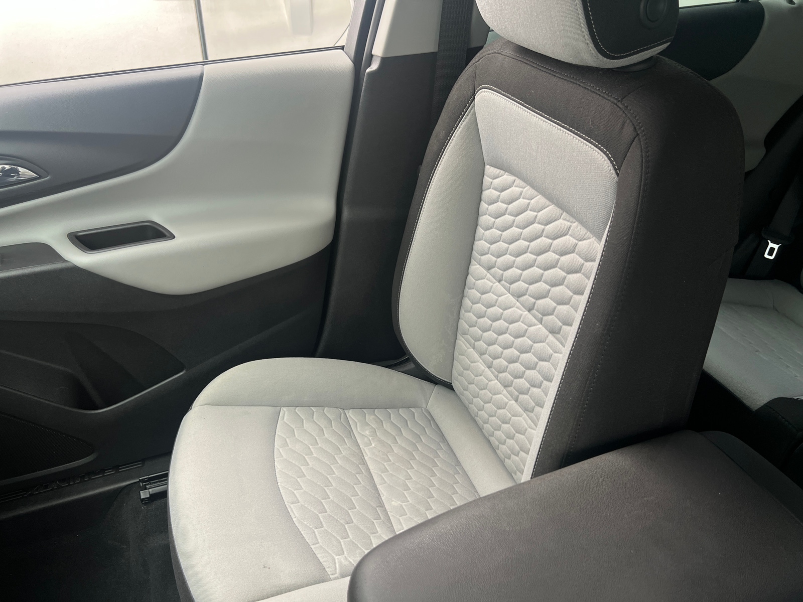 Thumbnail: 2018 Chevrolet Equinox - 2