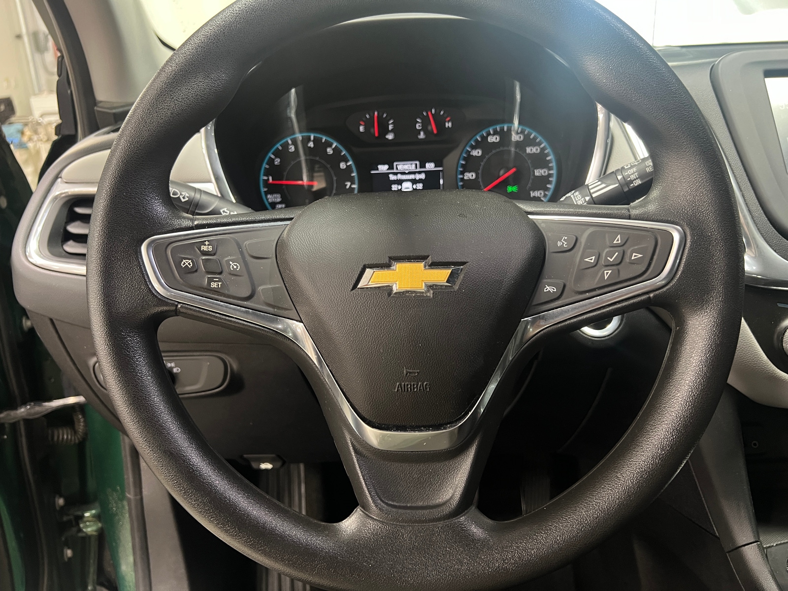 Thumbnail: 2018 Chevrolet Equinox - 5