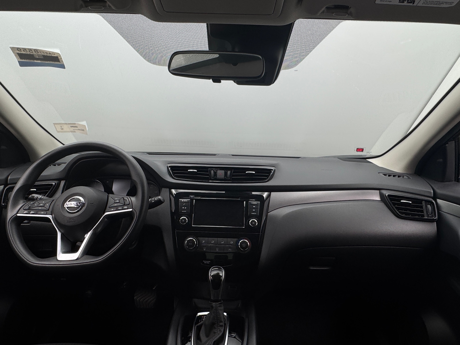 Thumbnail: 2022 Nissan Rogue Sport - 3