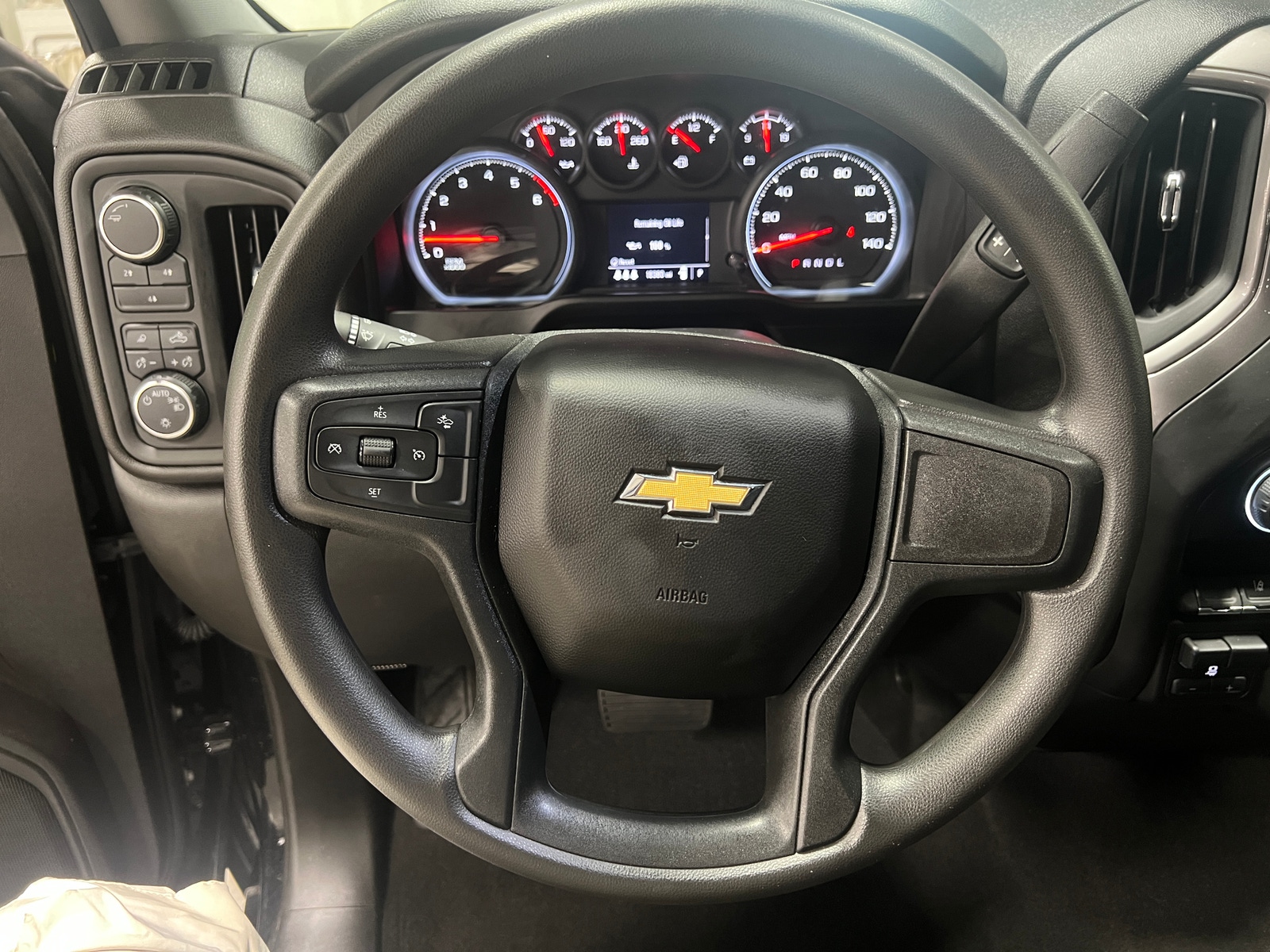 Thumbnail: 2024 Chevrolet Silverado 2500 - 5