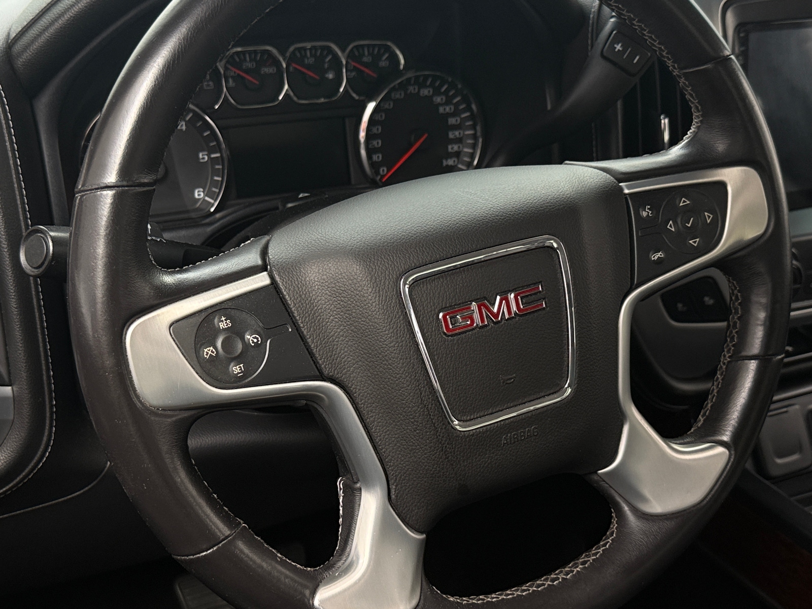 Thumbnail: 2014 GMC Sierra 1500 - 4