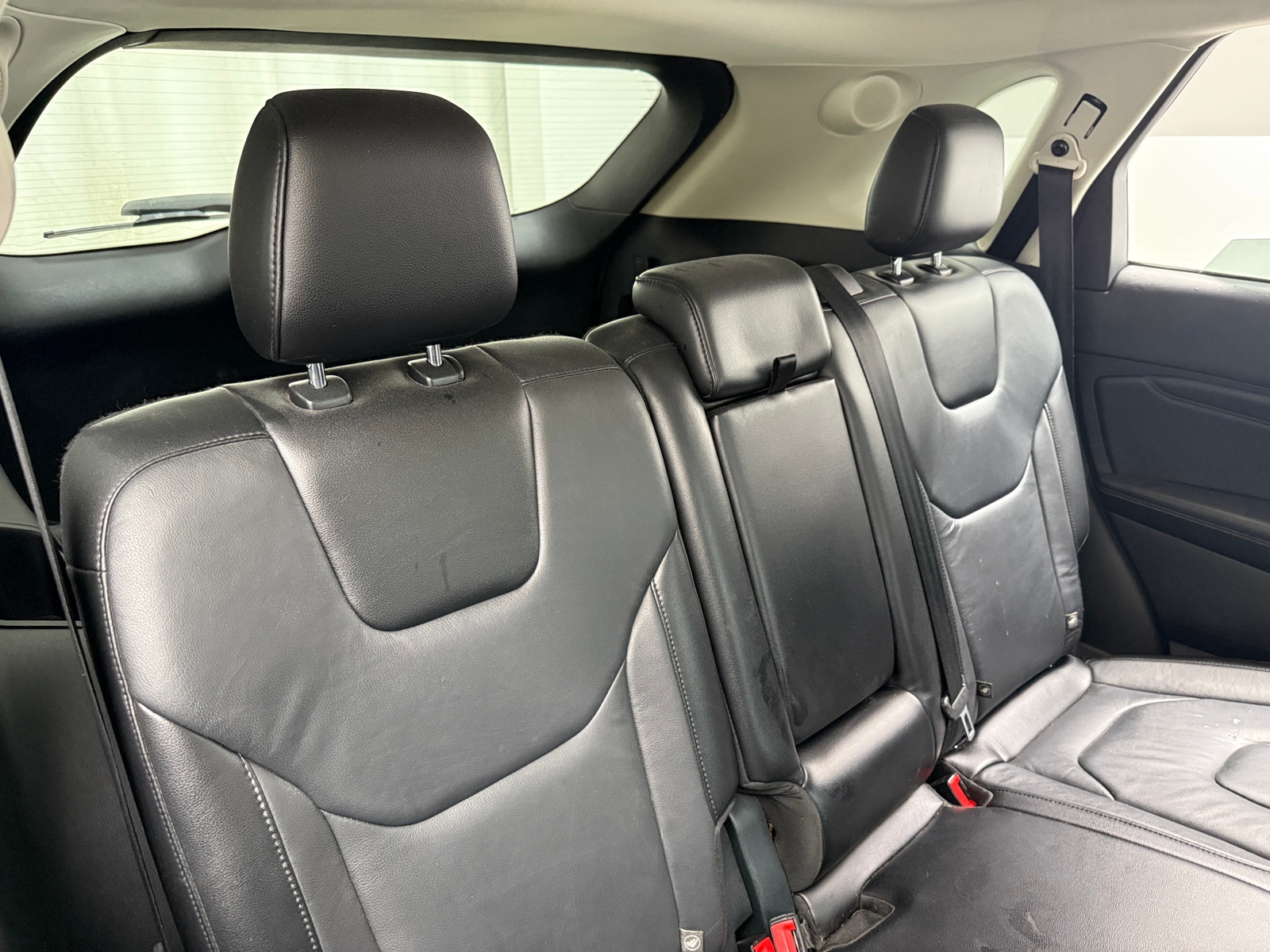 Thumbnail: 2015 Ford Edge - 5