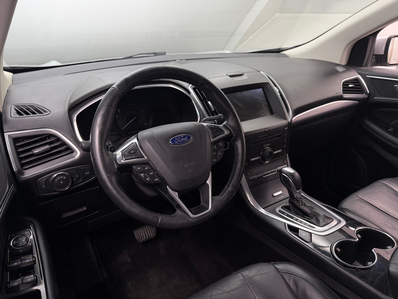 Thumbnail: 2015 Ford Edge - 2