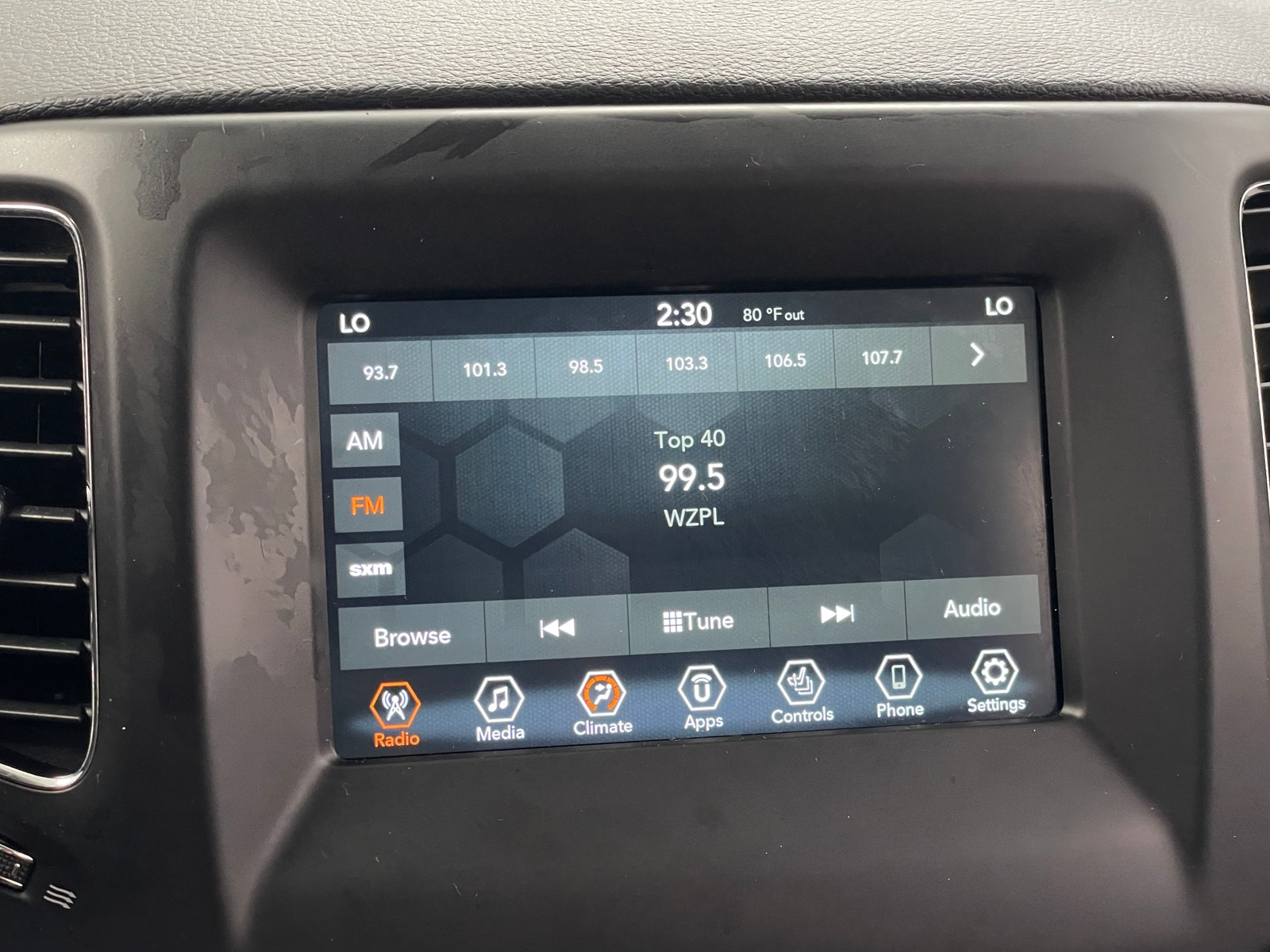 Thumbnail: 2021 Jeep Compass - 4