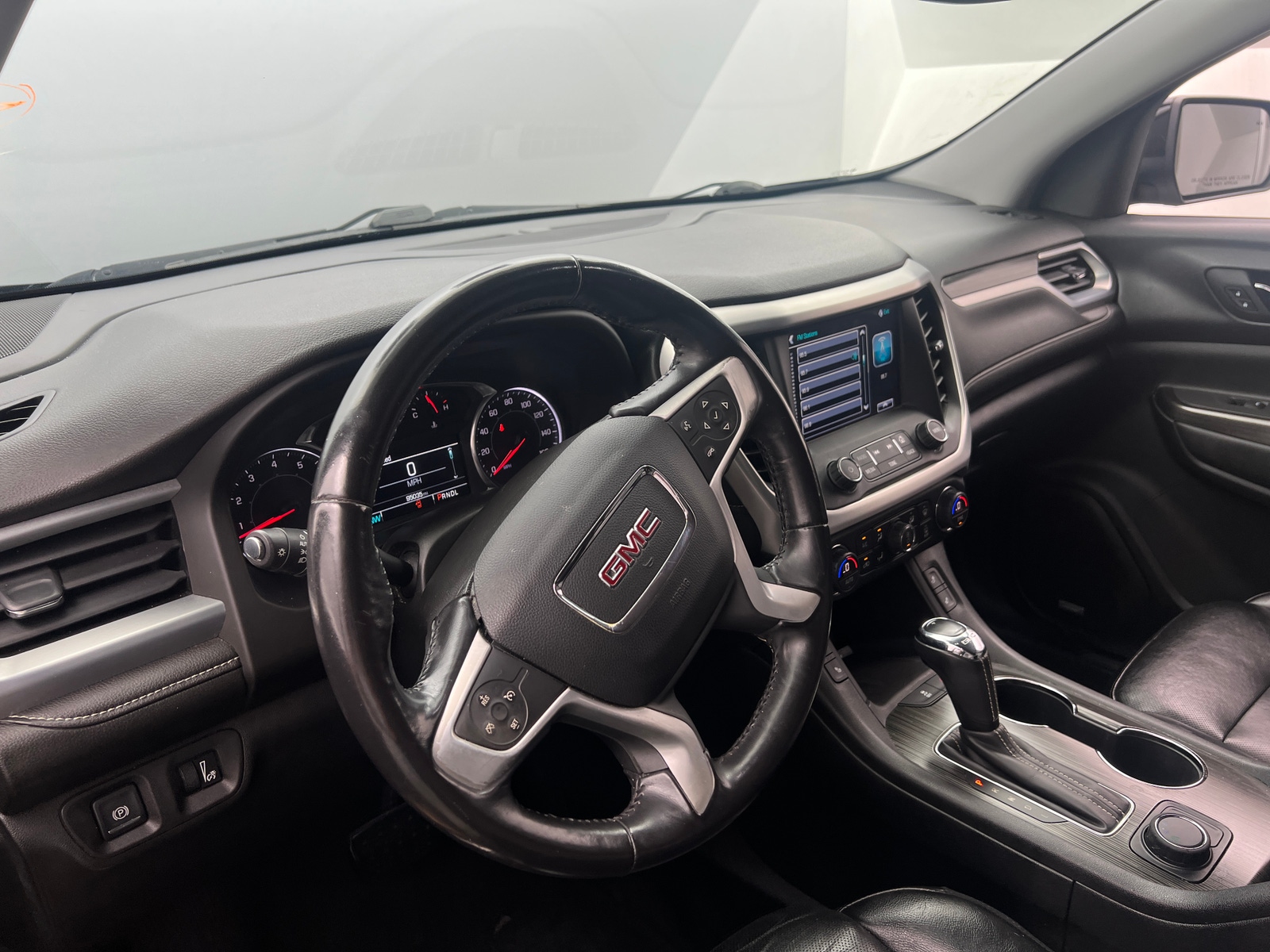 Thumbnail: 2018 GMC Acadia - 2