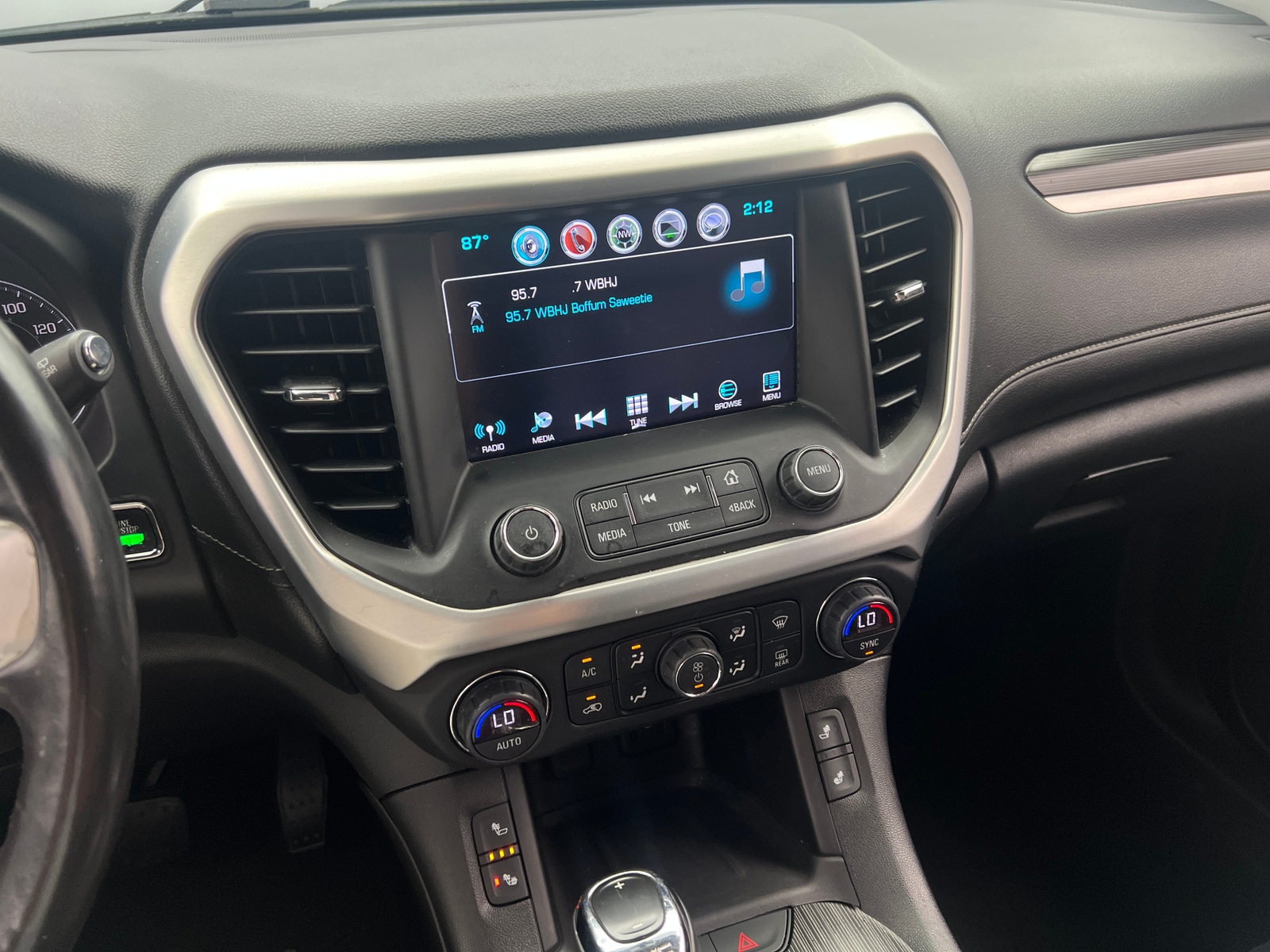 Thumbnail: 2018 GMC Acadia - 3