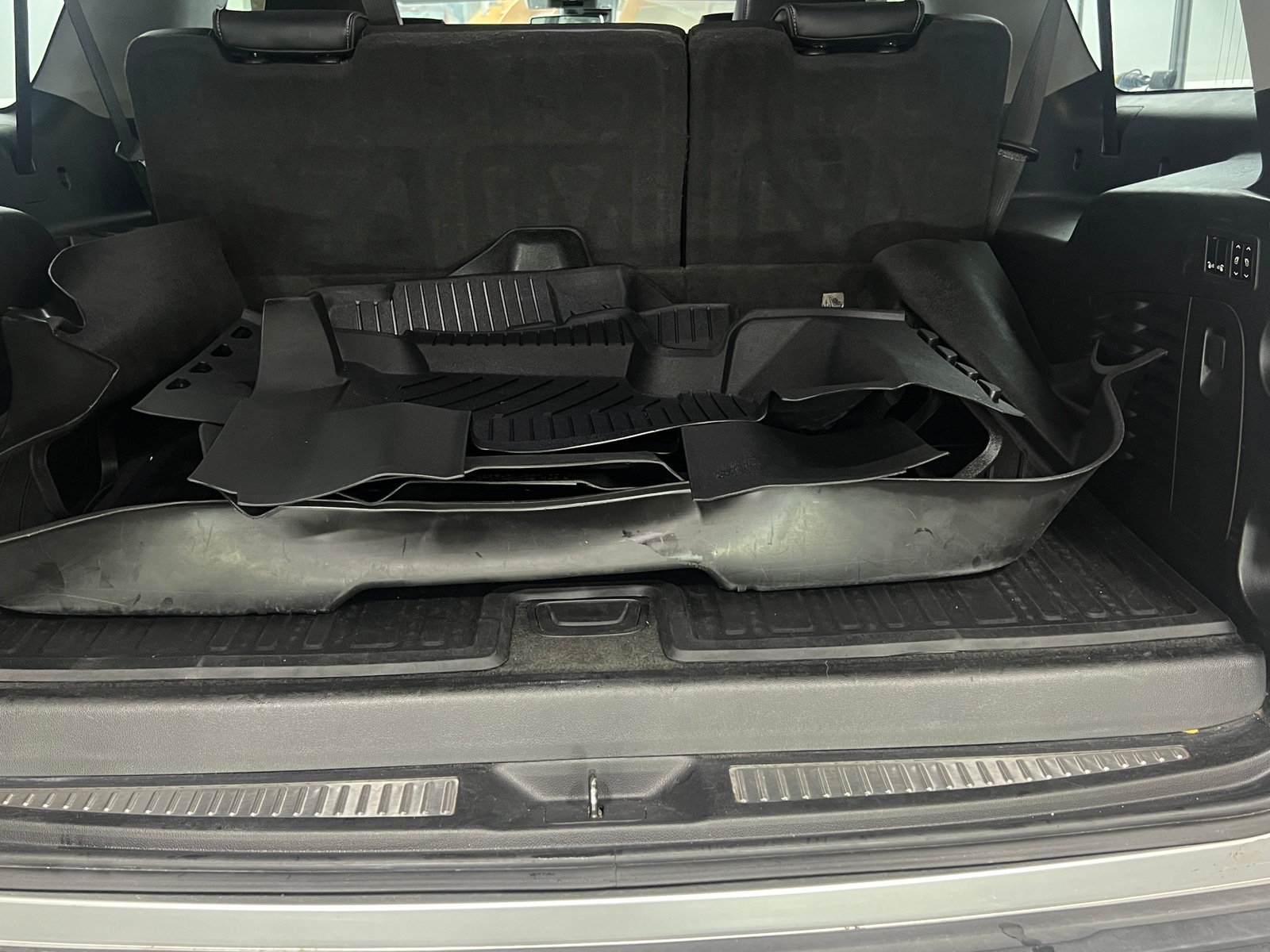 Thumbnail: 2020 GMC Yukon XL - 6