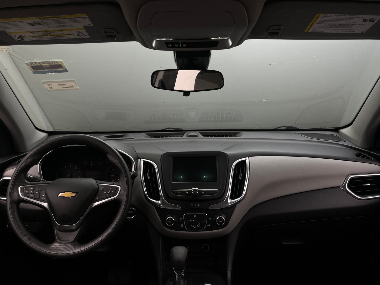 Thumbnail: 2022 Chevrolet Equinox - 3