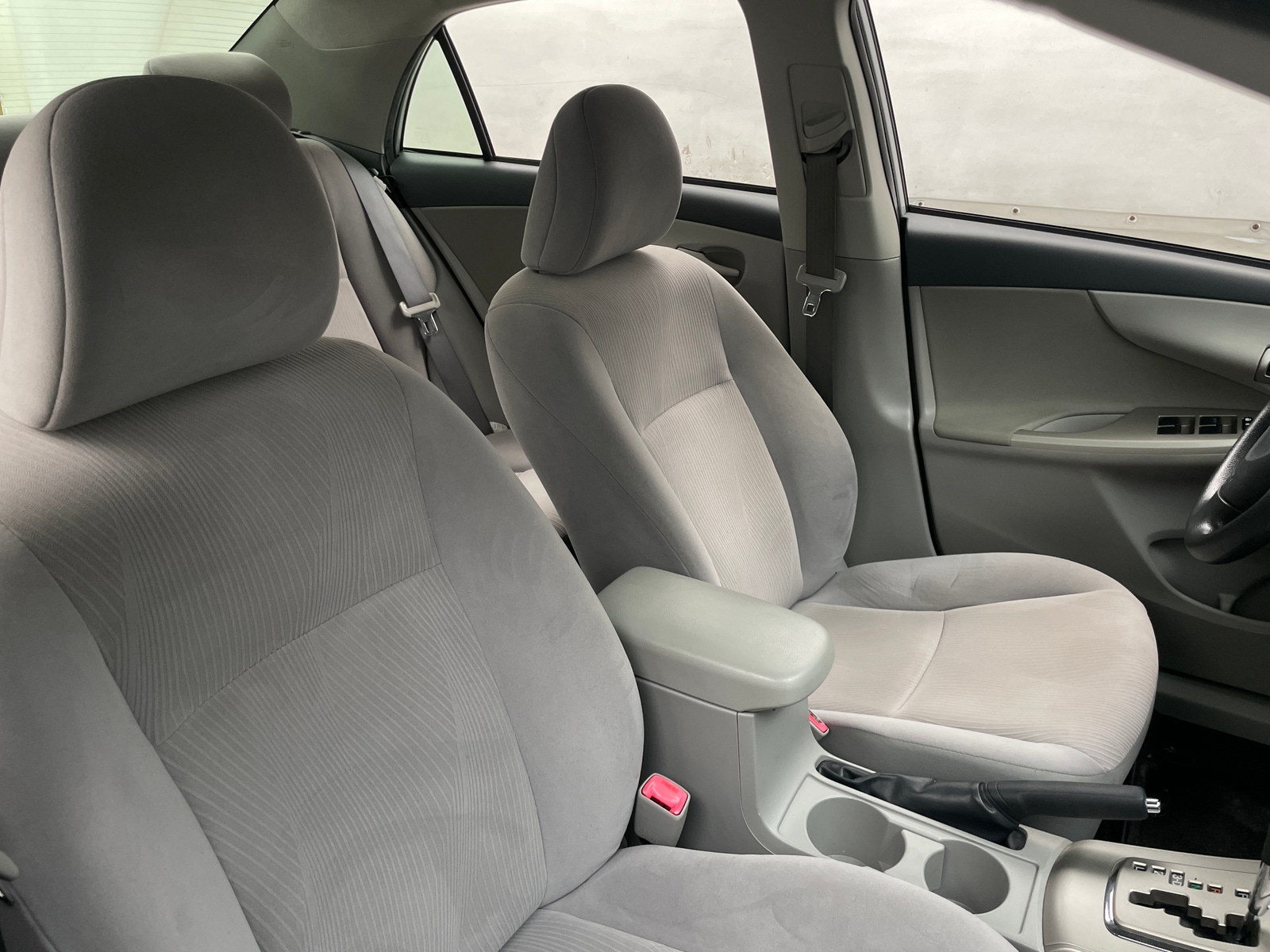 Thumbnail: 2011 Toyota Corolla - 2