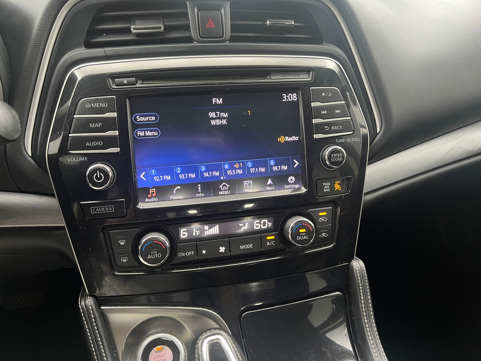 Thumbnail: 2017 Nissan Maxima - 3