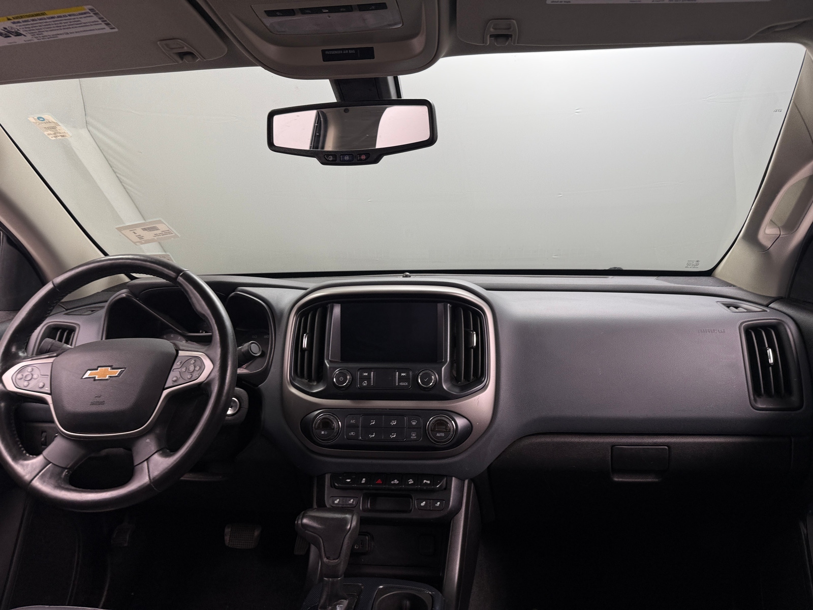 Thumbnail: 2020 Chevrolet Colorado - 3