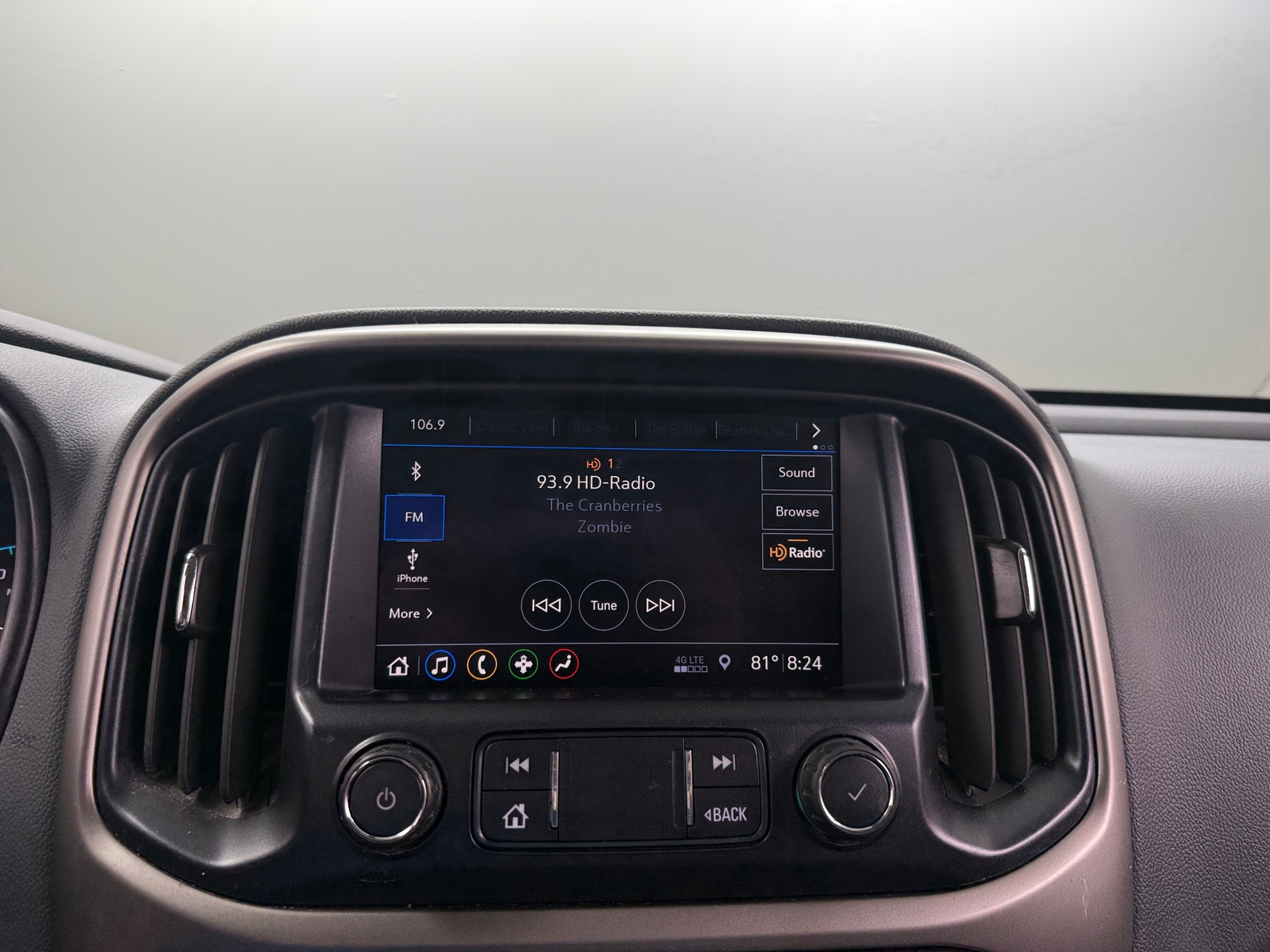 Thumbnail: 2020 Chevrolet Colorado - 4