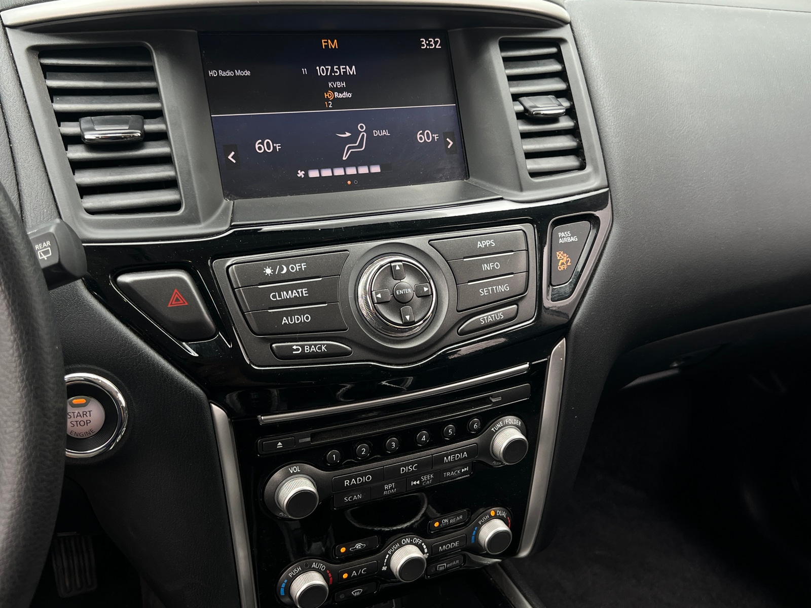 Thumbnail: 2018 Nissan Pathfinder - 4