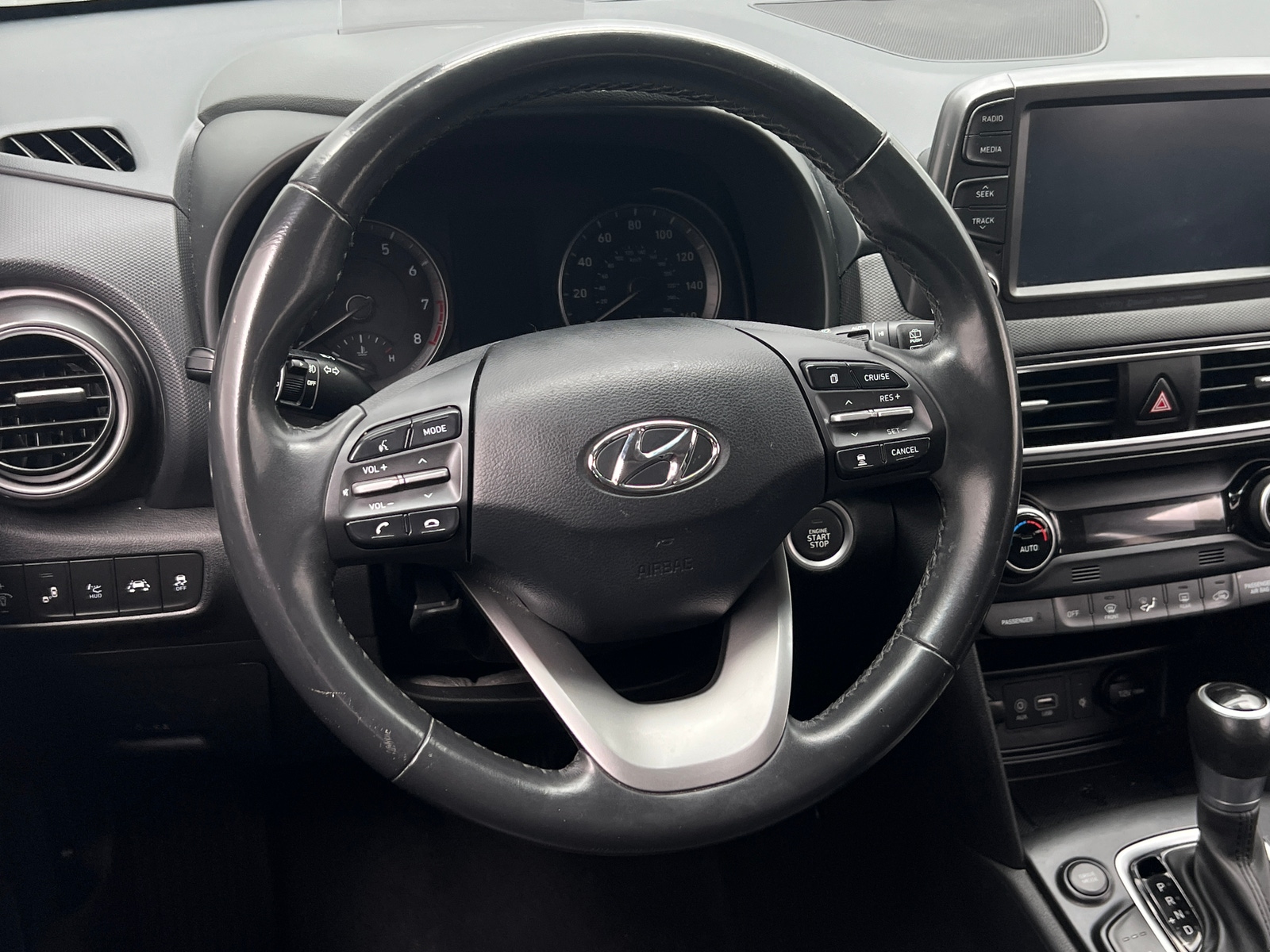 Thumbnail: 2020 Hyundai Kona - 4