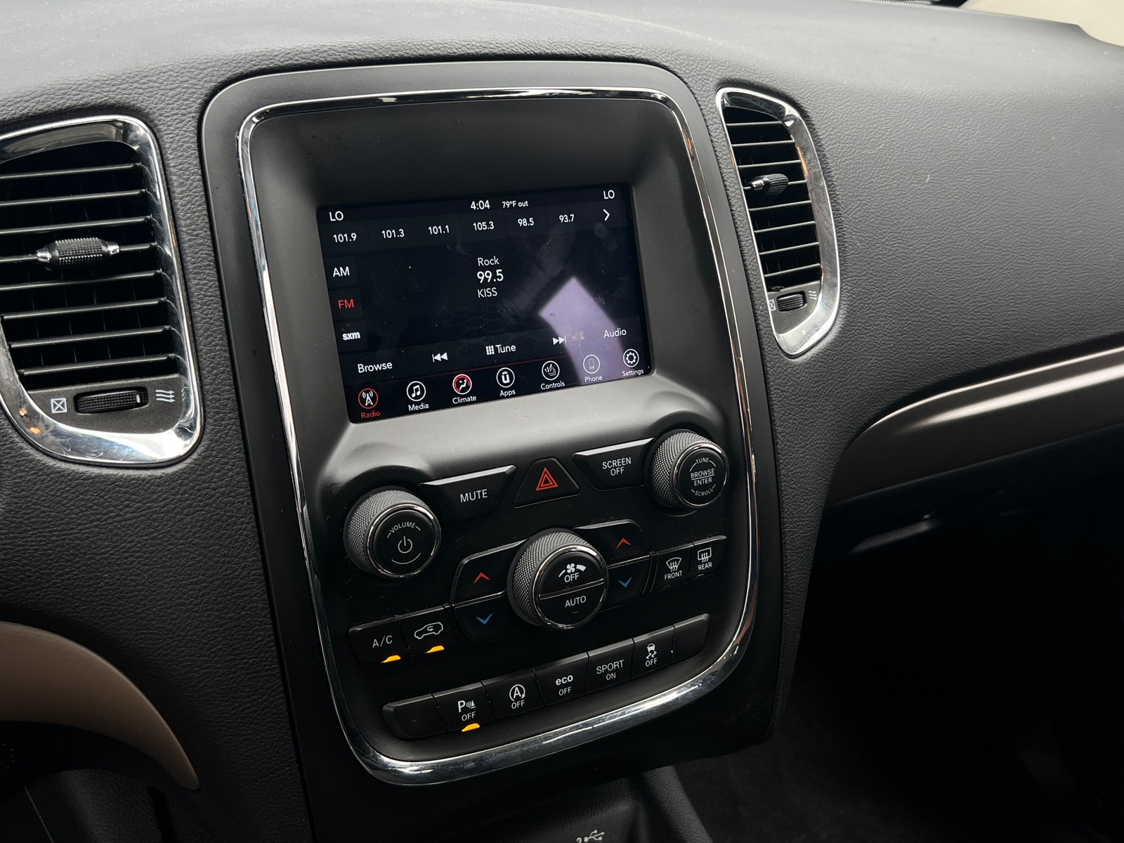 Thumbnail: 2018 Dodge Durango - 4