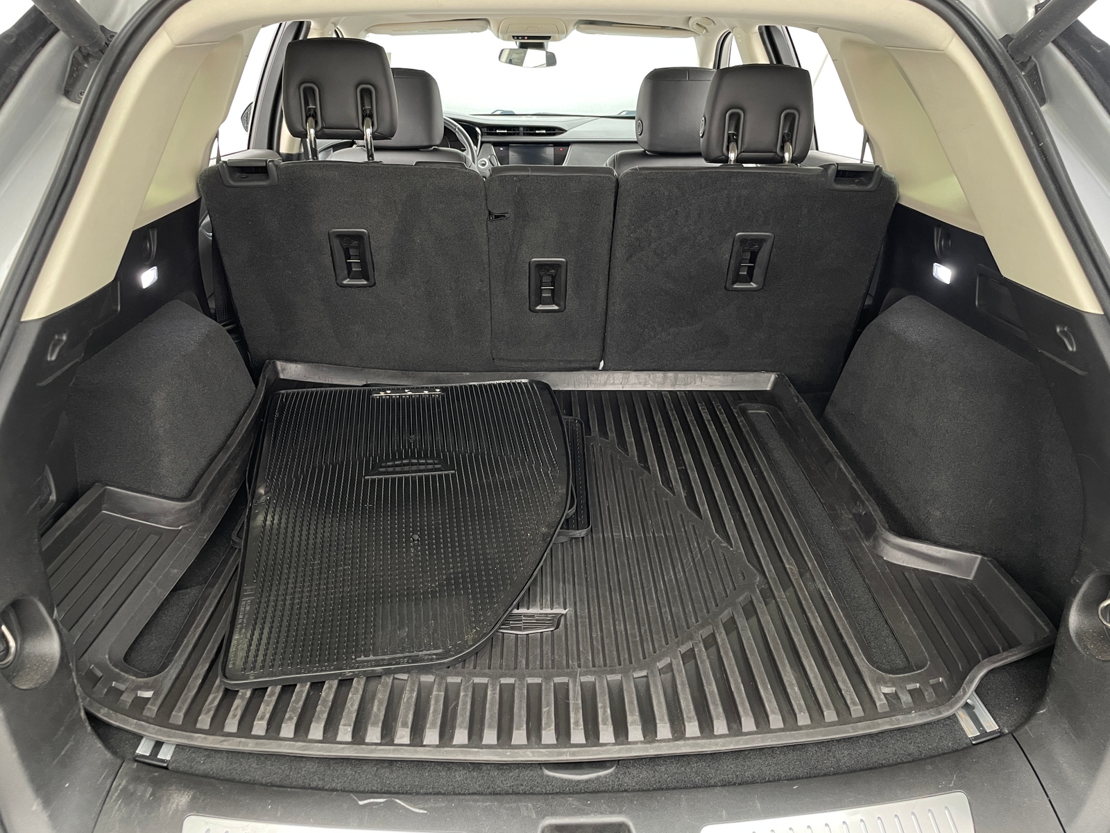 Thumbnail: 2019 Cadillac XT5 - 6