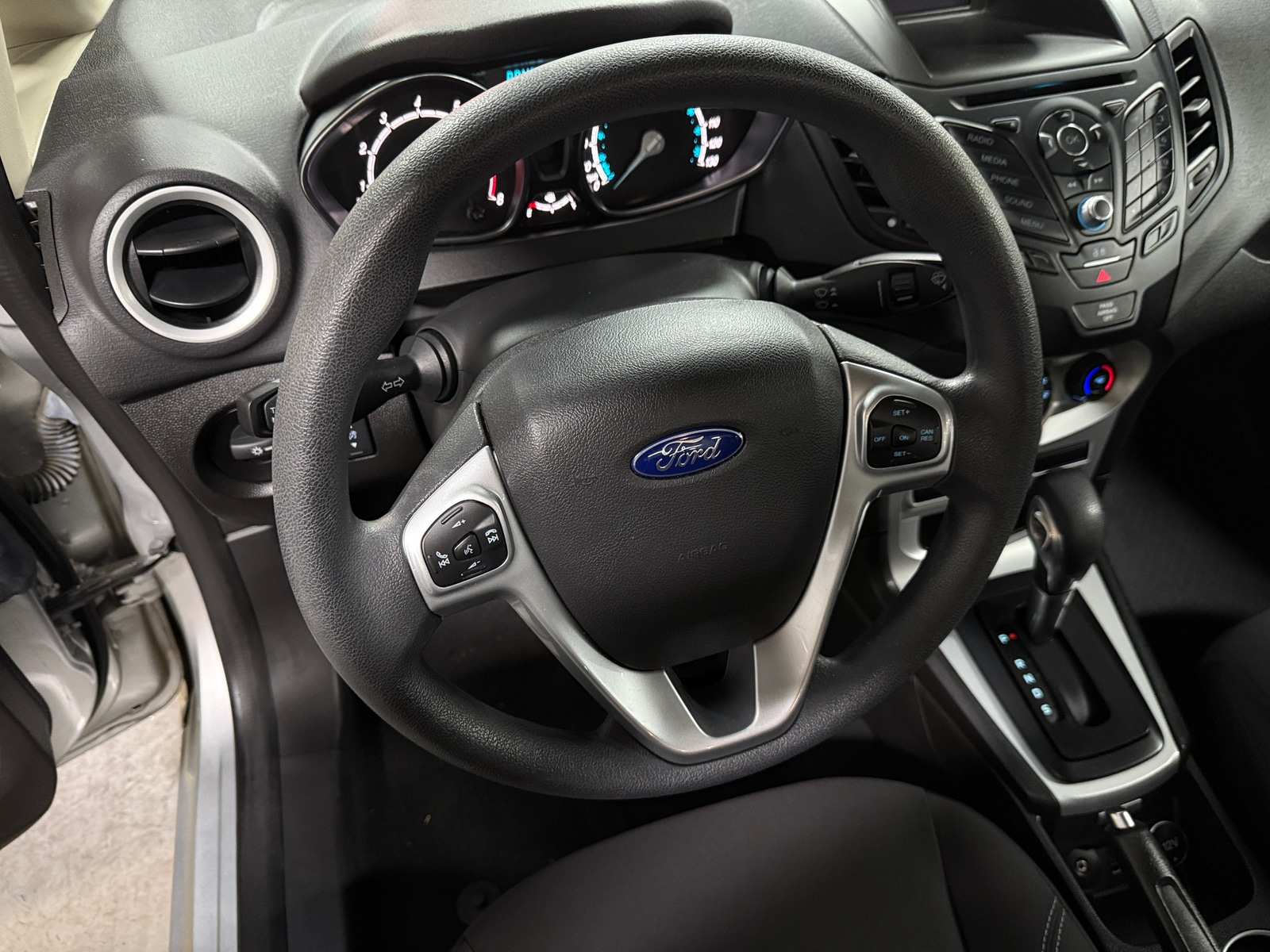 Thumbnail: 2019 Ford Fiesta - 5