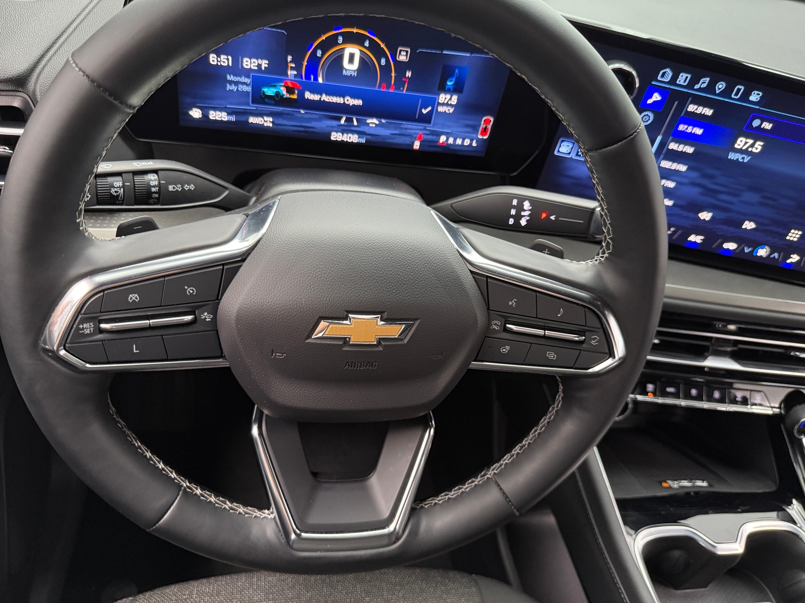 Thumbnail: 2024 Chevrolet Traverse - 5