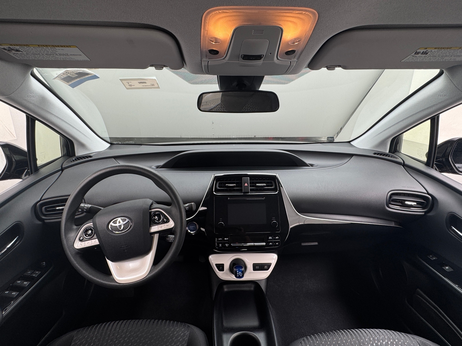 Thumbnail: 2017 Toyota Prius - 3