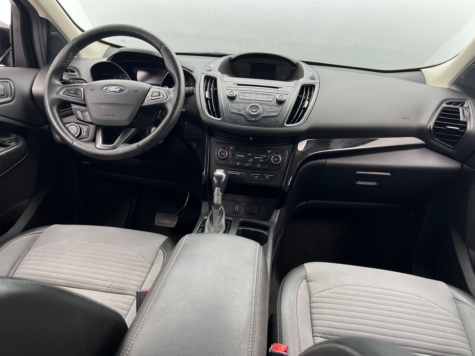 Thumbnail: 2018 Ford Escape - 3