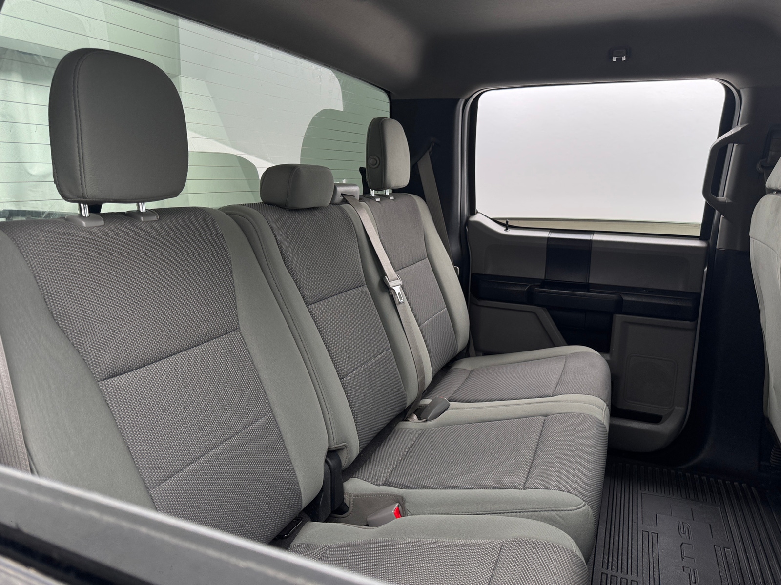 Thumbnail: 2017 Ford Econoline - 6