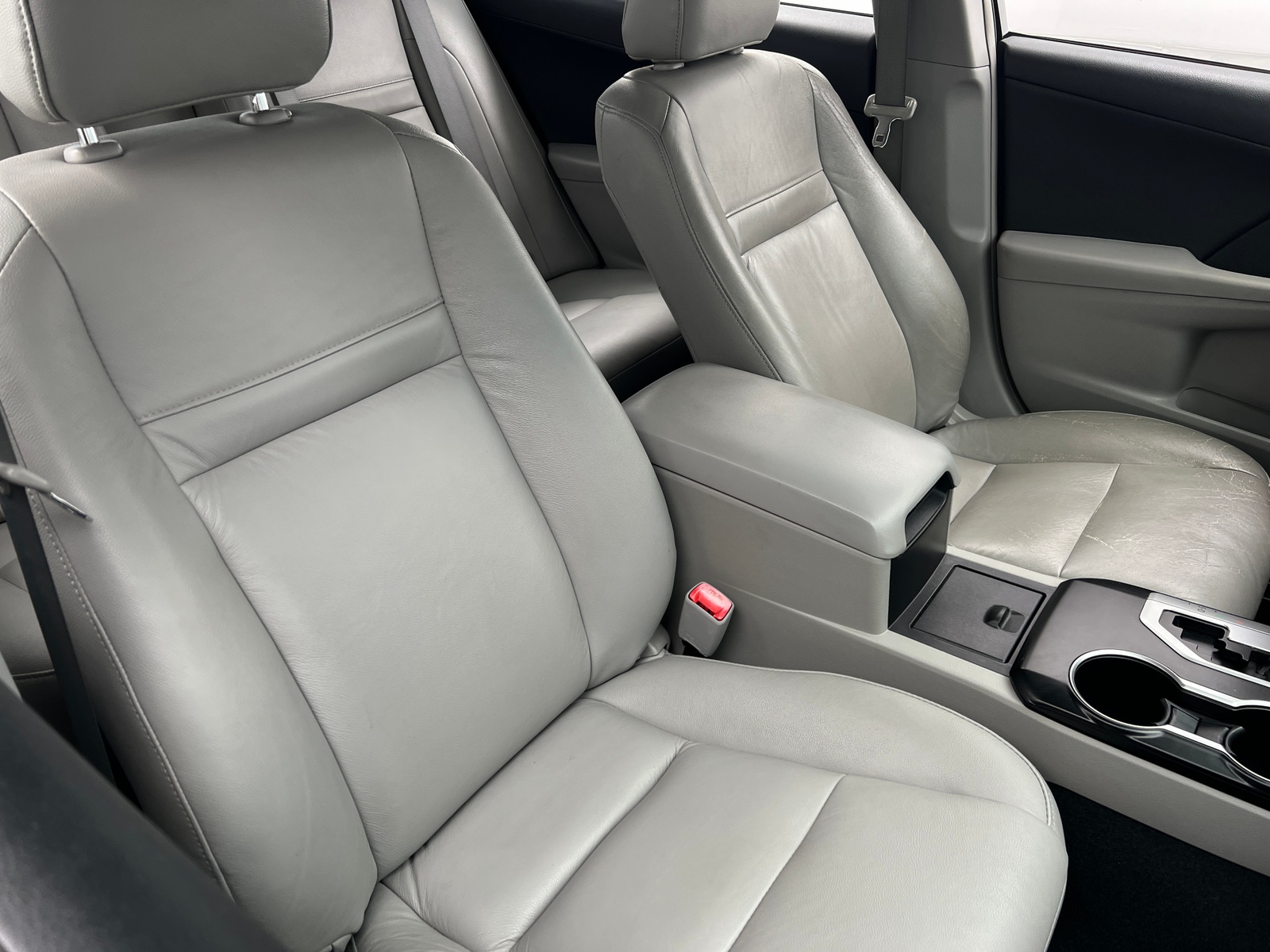 Thumbnail: 2014 Toyota Camry - 2
