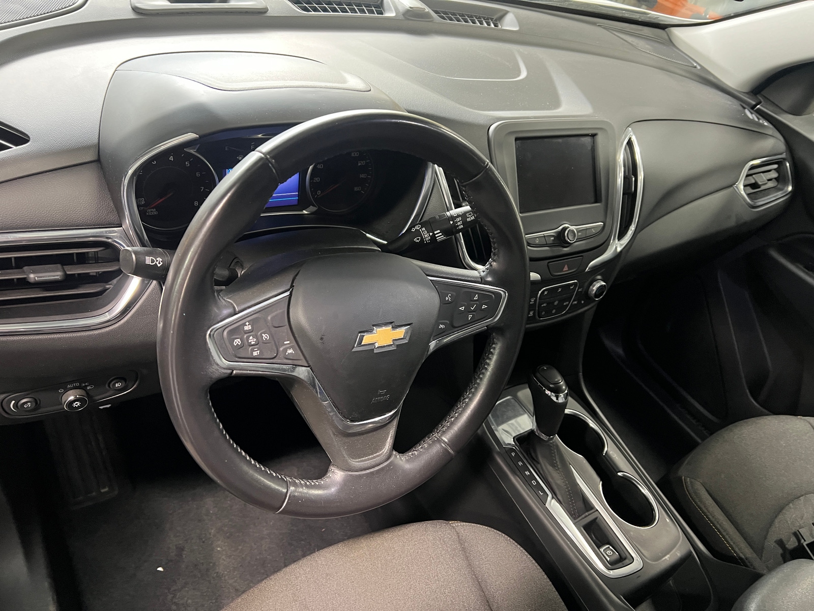Thumbnail: 2021 Chevrolet Equinox - 5