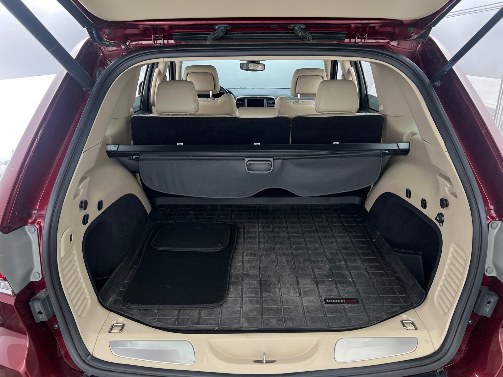 Thumbnail: 2018 Jeep Grand Cherokee - 6