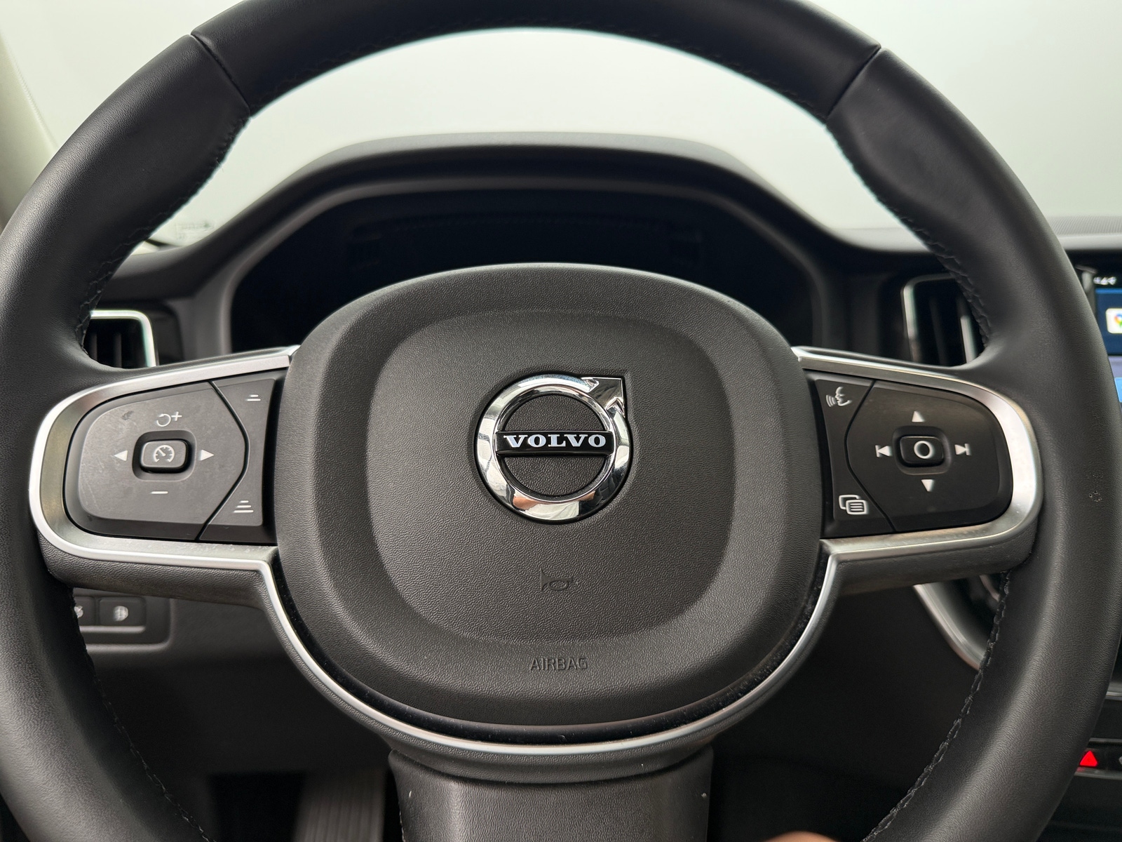 Thumbnail: 2024 Volvo XC60 - 5