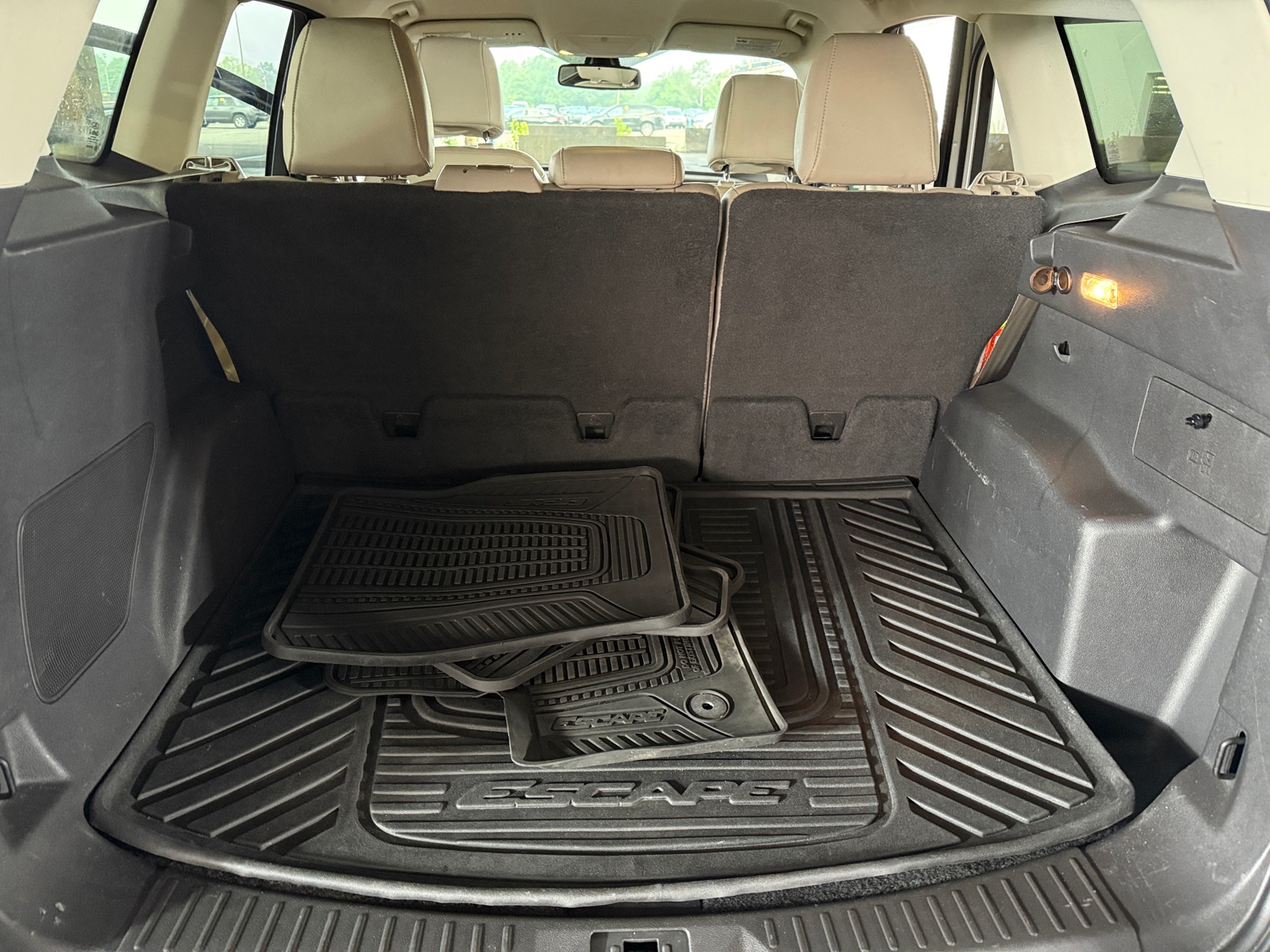 Thumbnail: 2016 Ford Escape - 6