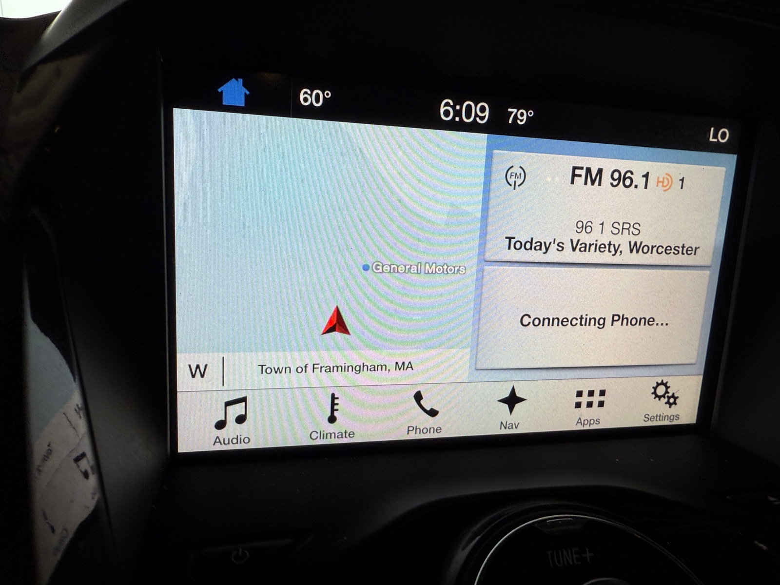 Thumbnail: 2016 Ford Escape - 3