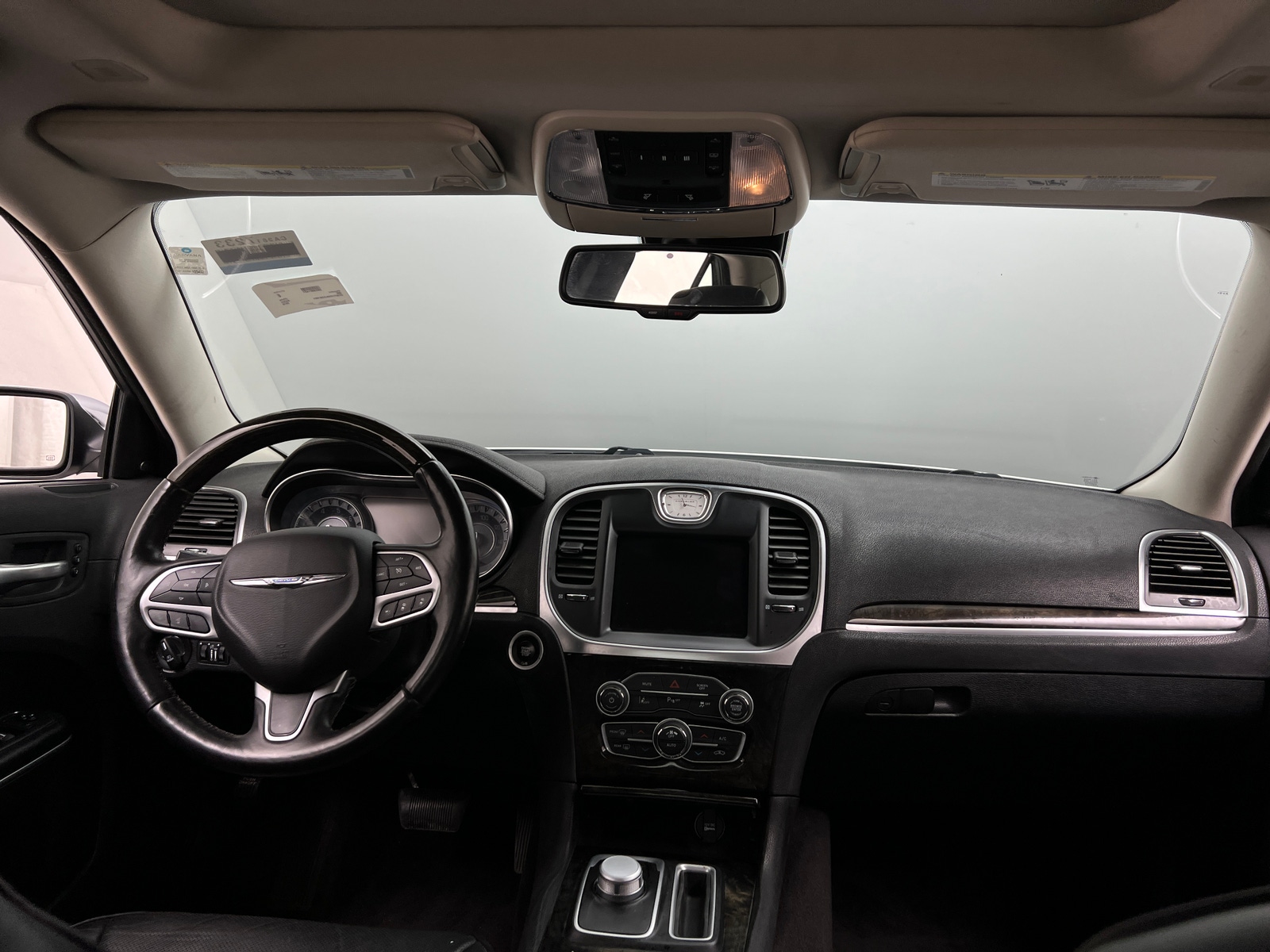Thumbnail: 2018 Chrysler 300 - 2