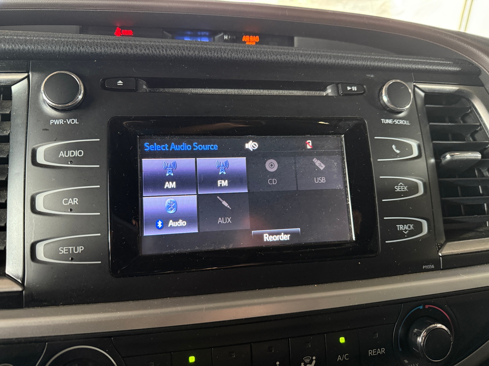Thumbnail: 2018 Toyota Highlander - 4