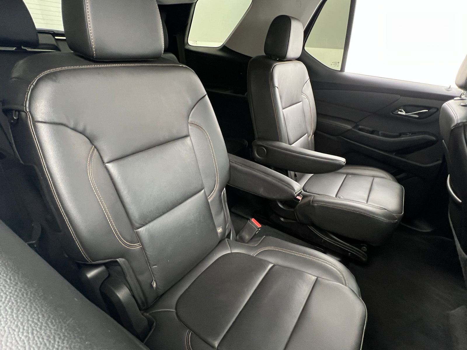 Thumbnail: 2021 Chevrolet Traverse - 5