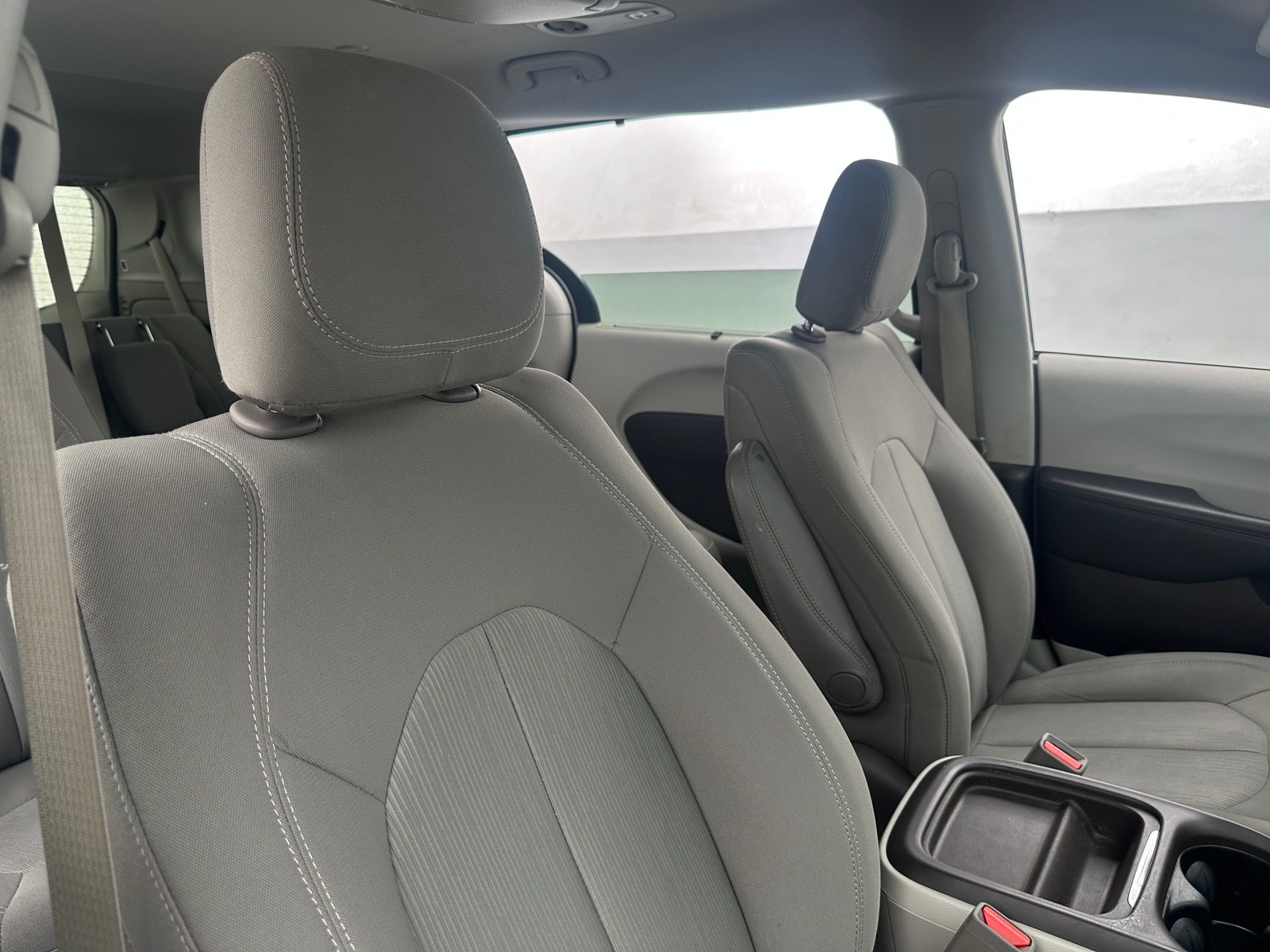 Thumbnail: 2017 Chrysler Pacifica - 2