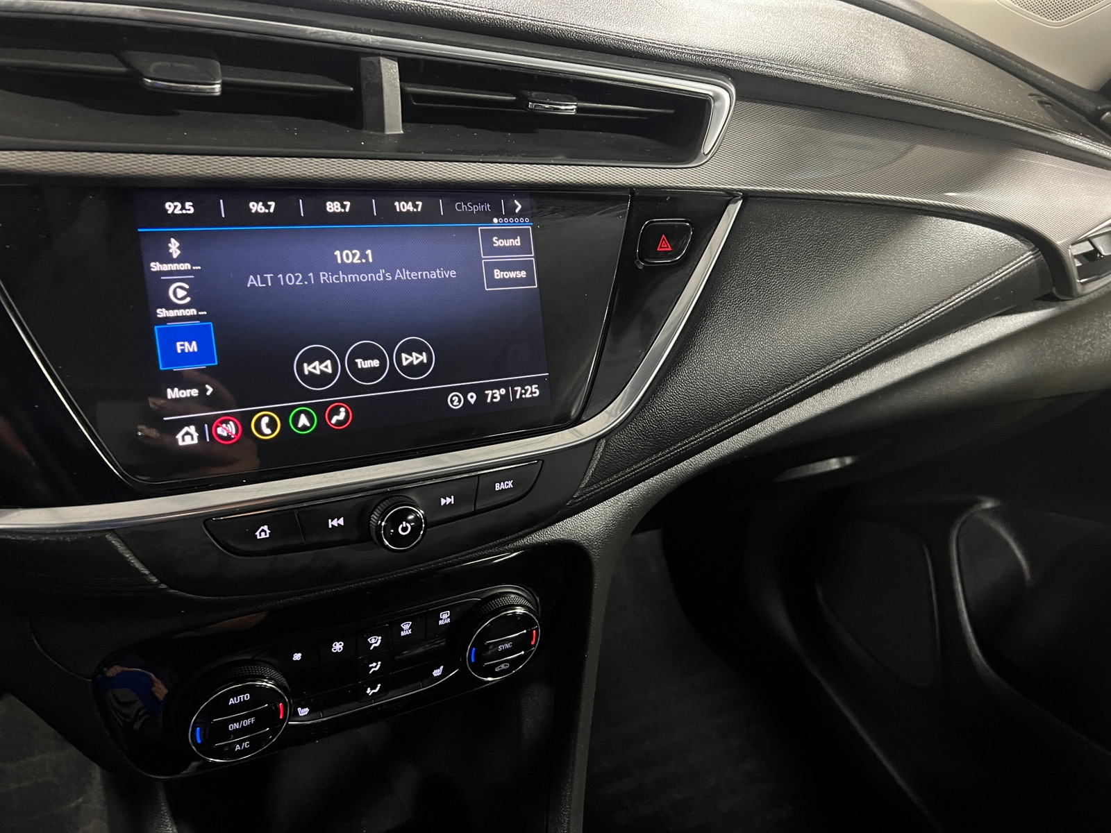 Thumbnail: 2021 Buick Encore GX - 3
