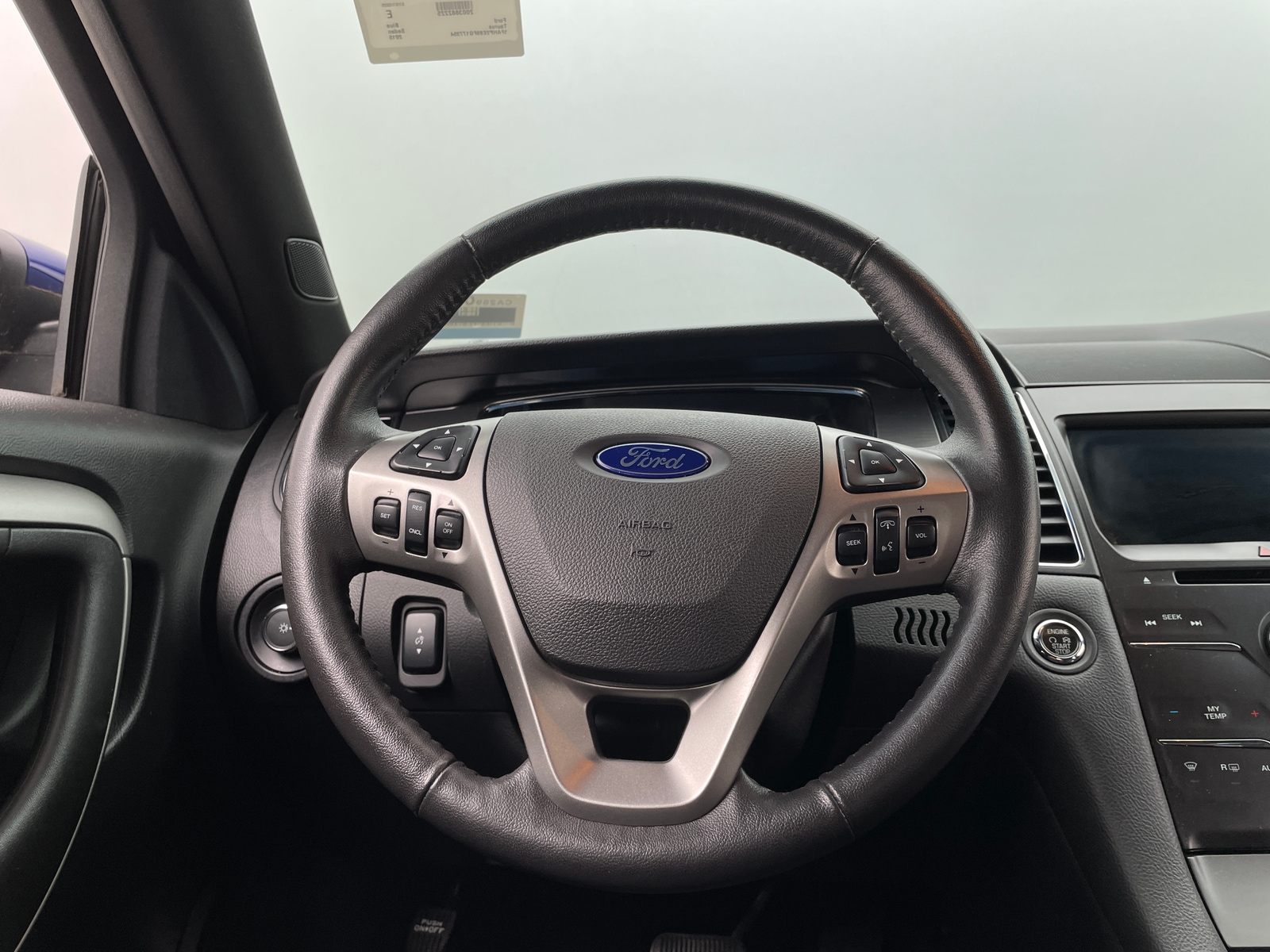 Thumbnail: 2015 Ford Taurus - 5