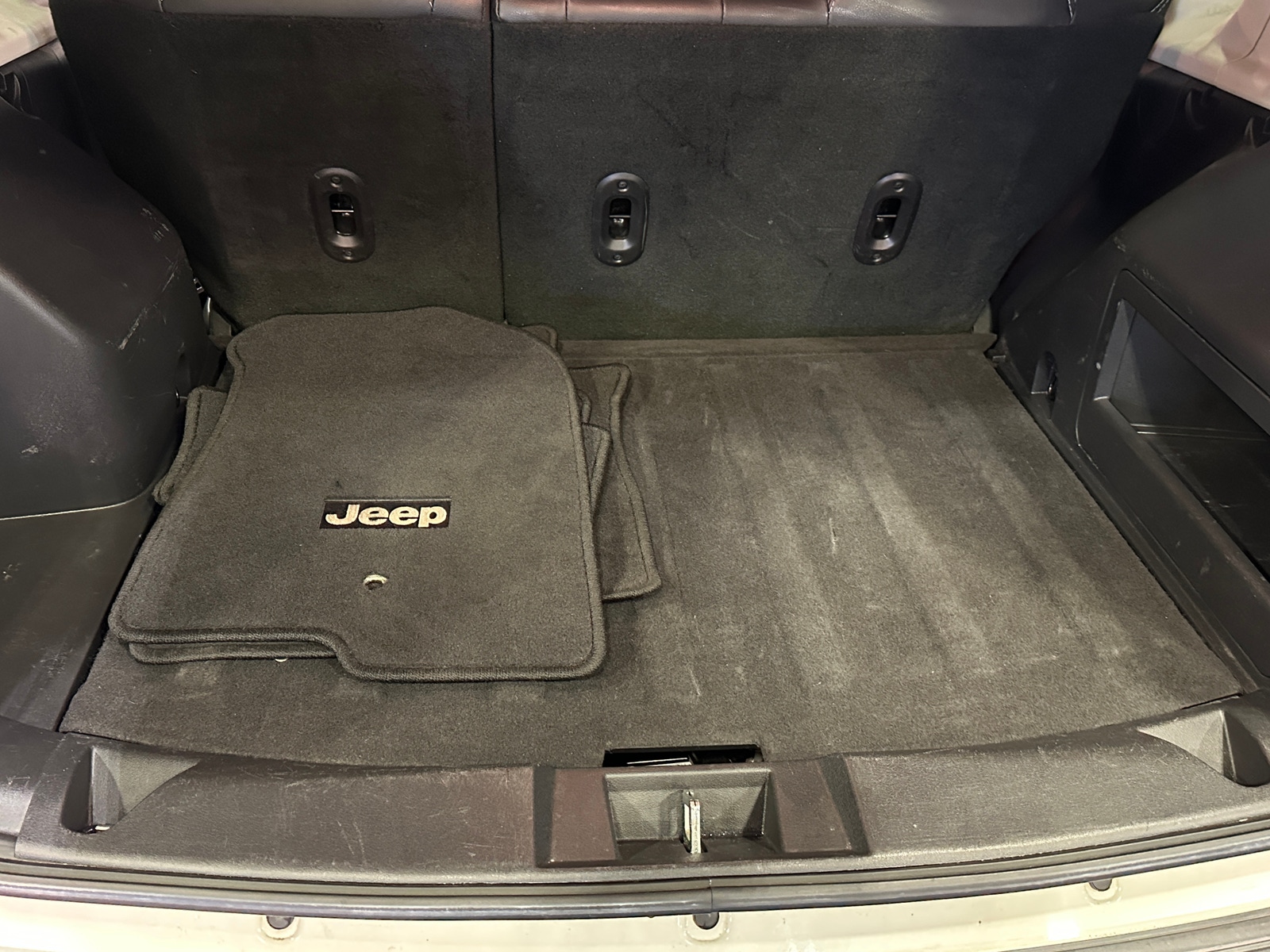 Thumbnail: 2015 Jeep Compass - 6