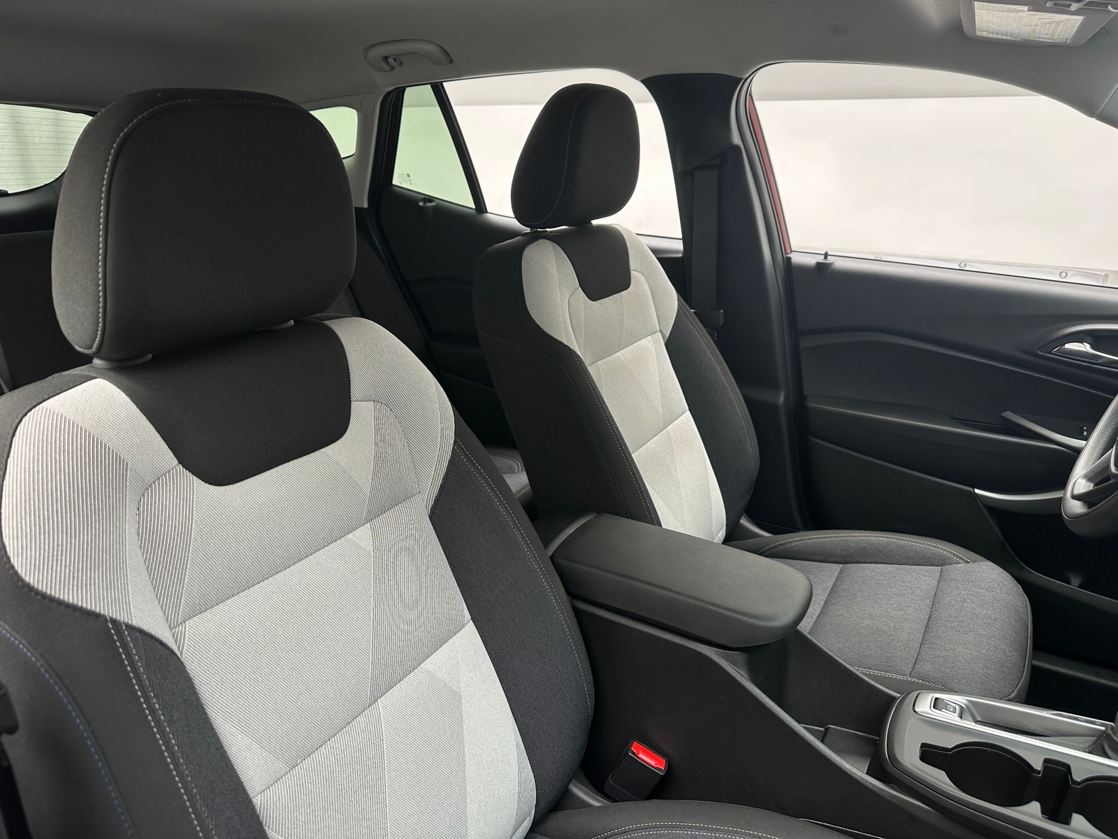 Thumbnail: 2024 Chevrolet Trax - 2