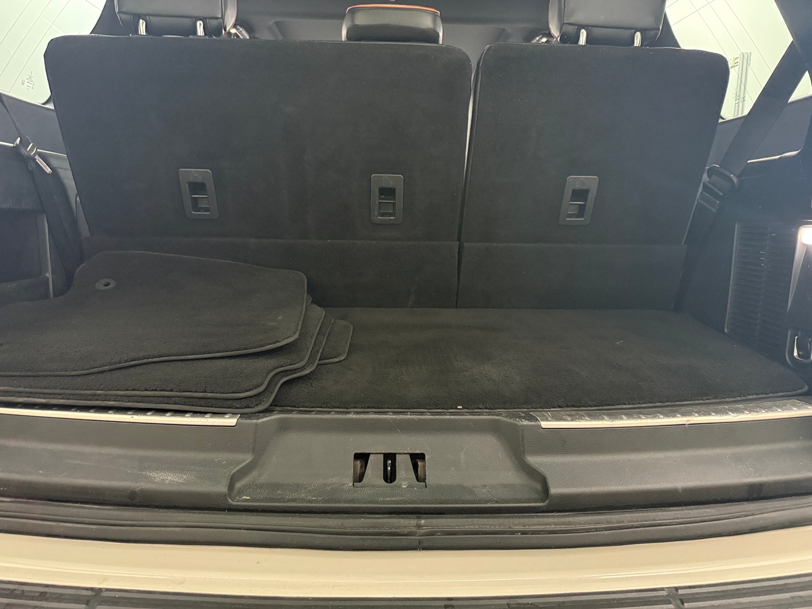 Thumbnail: 2019 Lincoln Navigator - 6
