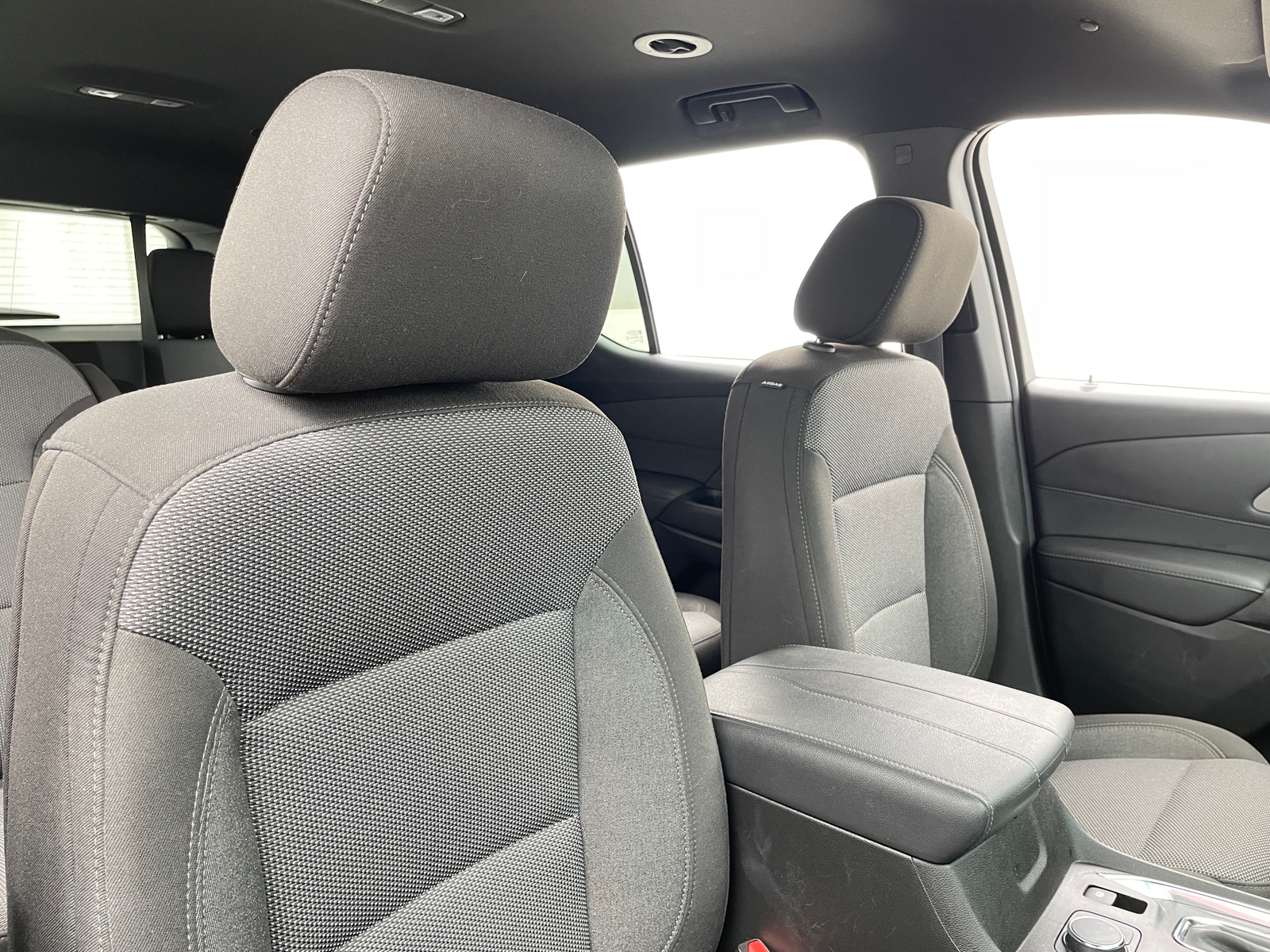 Thumbnail: 2023 Chevrolet Traverse - 2