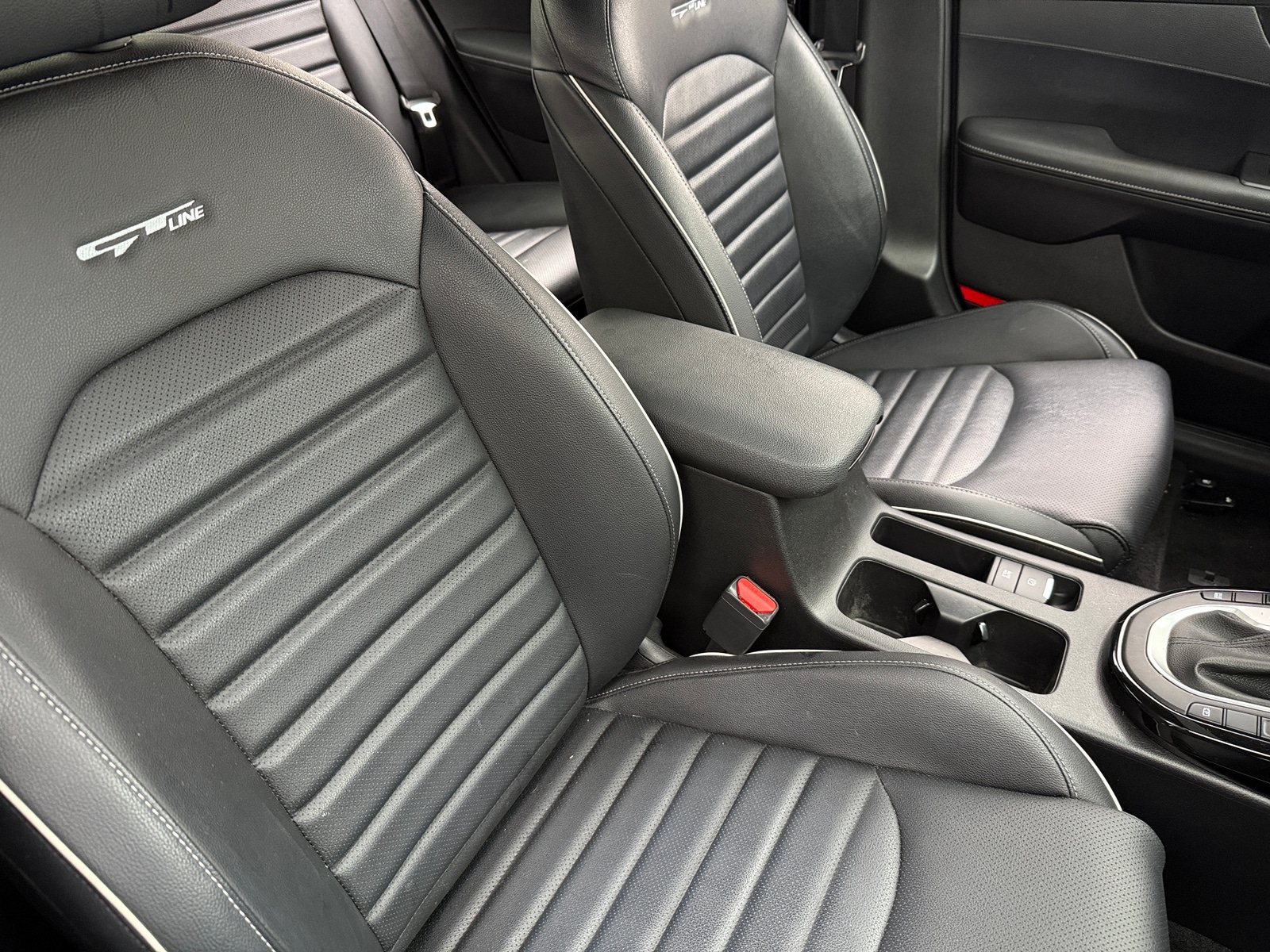 Thumbnail: 2022 Kia Forte - 2