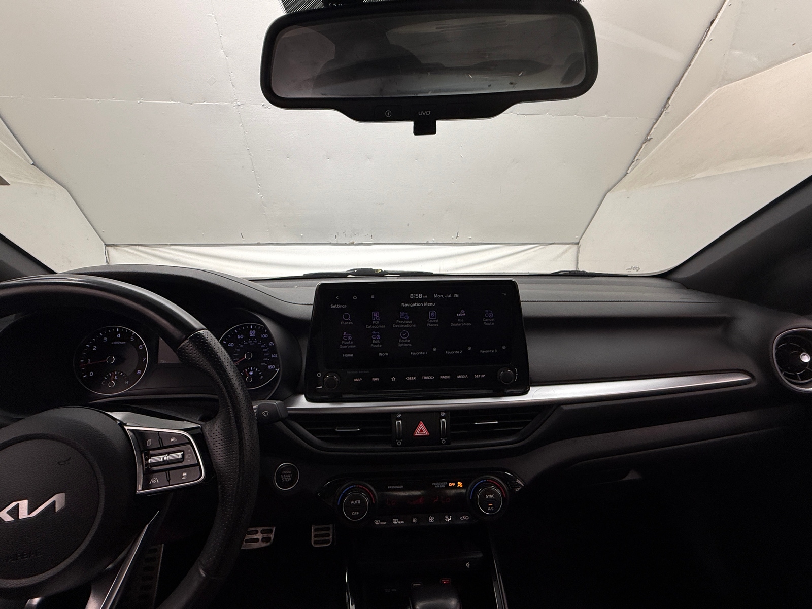 Thumbnail: 2022 Kia Forte - 3