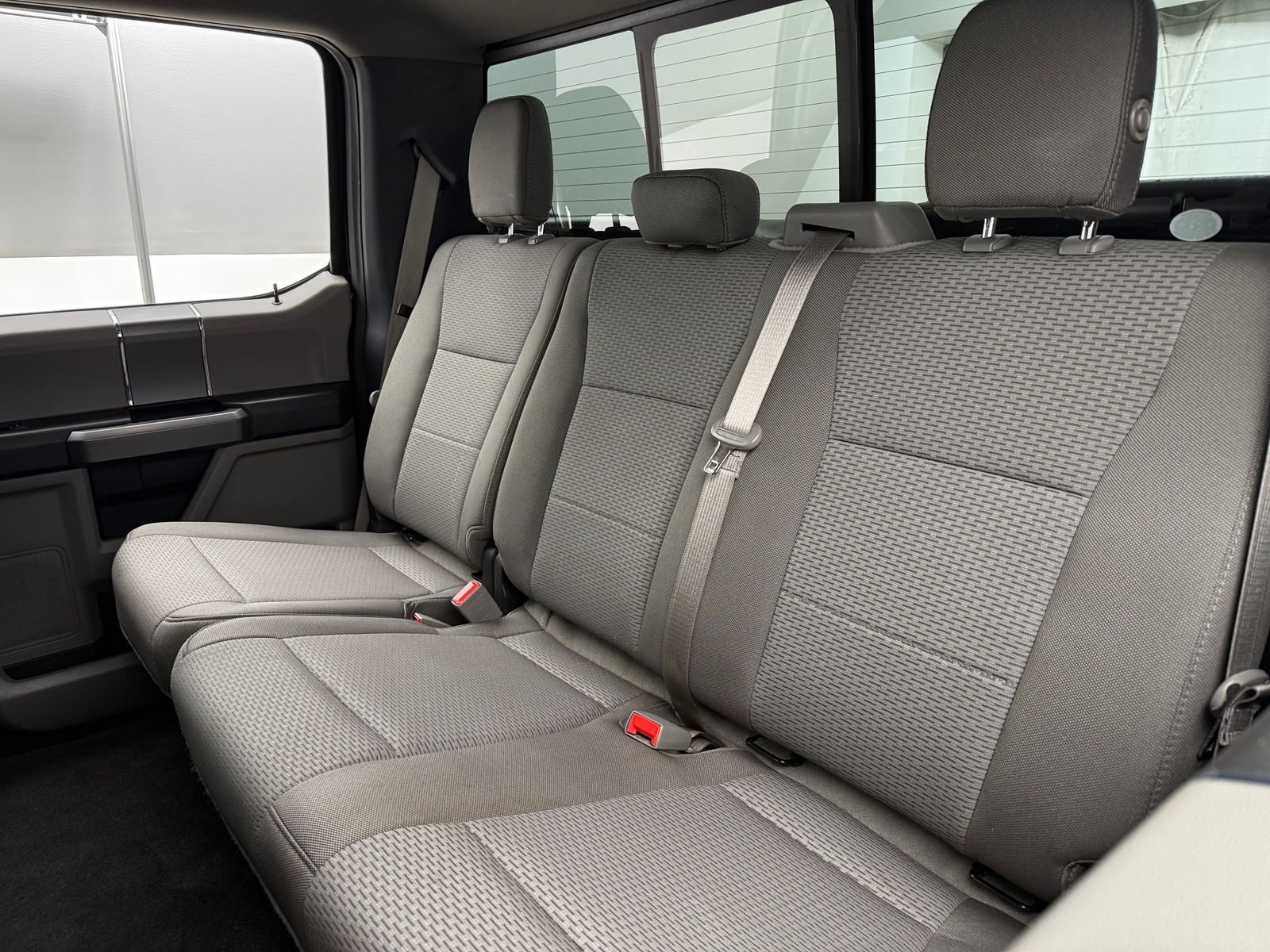 Thumbnail: 2019 Ford Econoline - 6