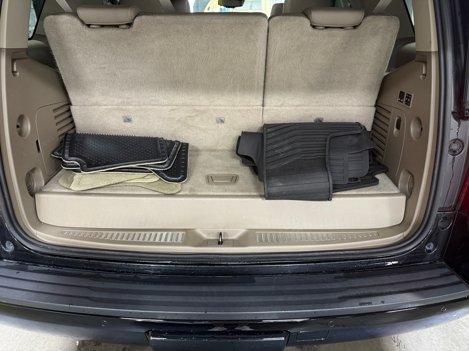Thumbnail: 2015 Chevrolet Tahoe - 6