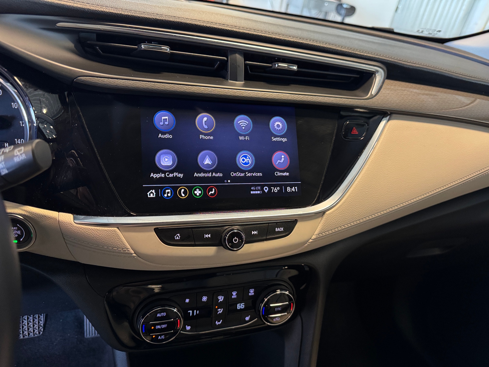Thumbnail: 2021 Buick Encore GX - 3