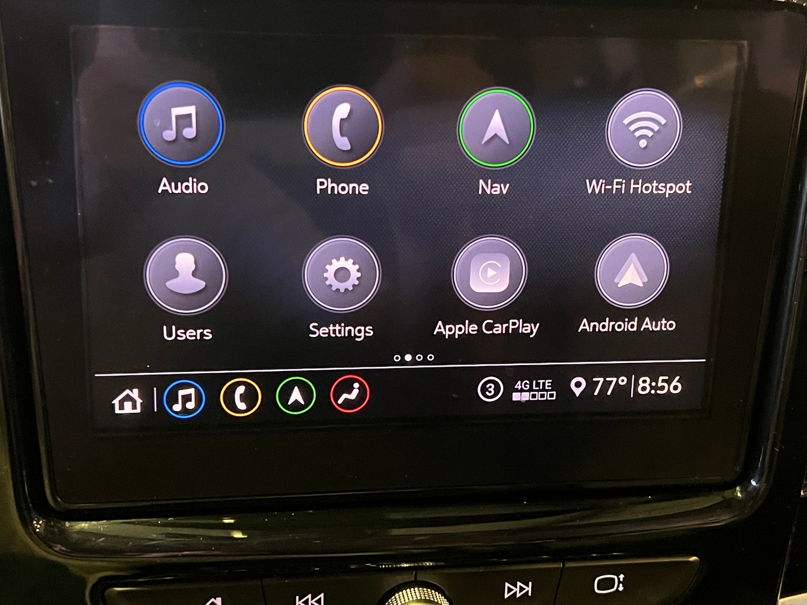 Thumbnail: 2020 Chevrolet Traverse - 3